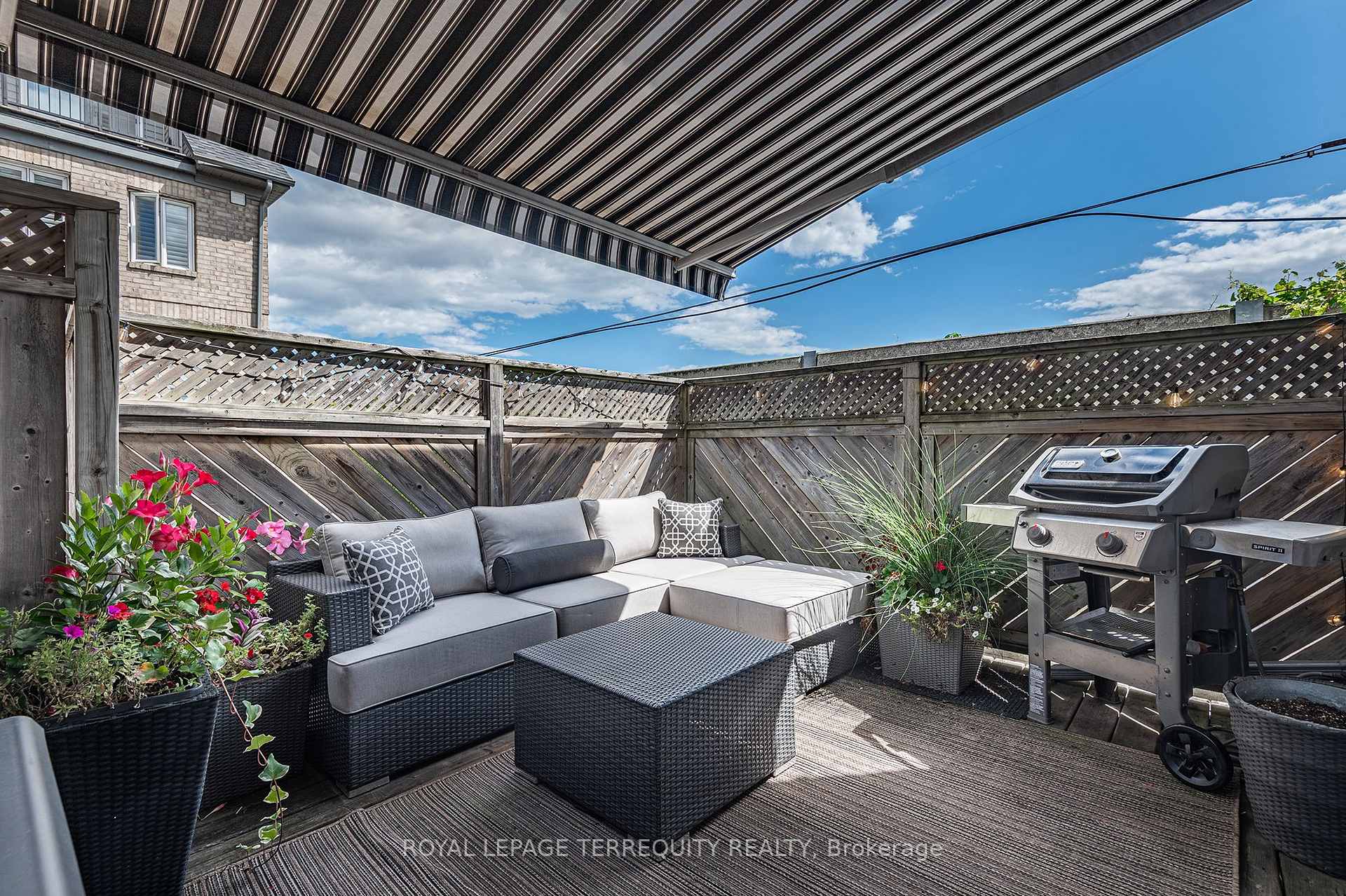 Photo 16 of Unit 9, 265 Van Dusen Boulevard, Etobicoke, Islington-City Centre West — HOMEH