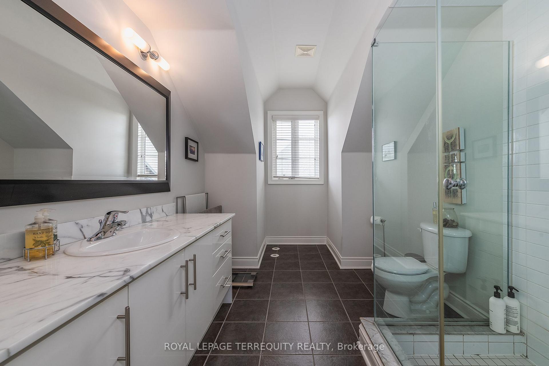 Photo 21 of Unit 9, 265 Van Dusen Boulevard, Etobicoke, Islington-City Centre West — HOMEH