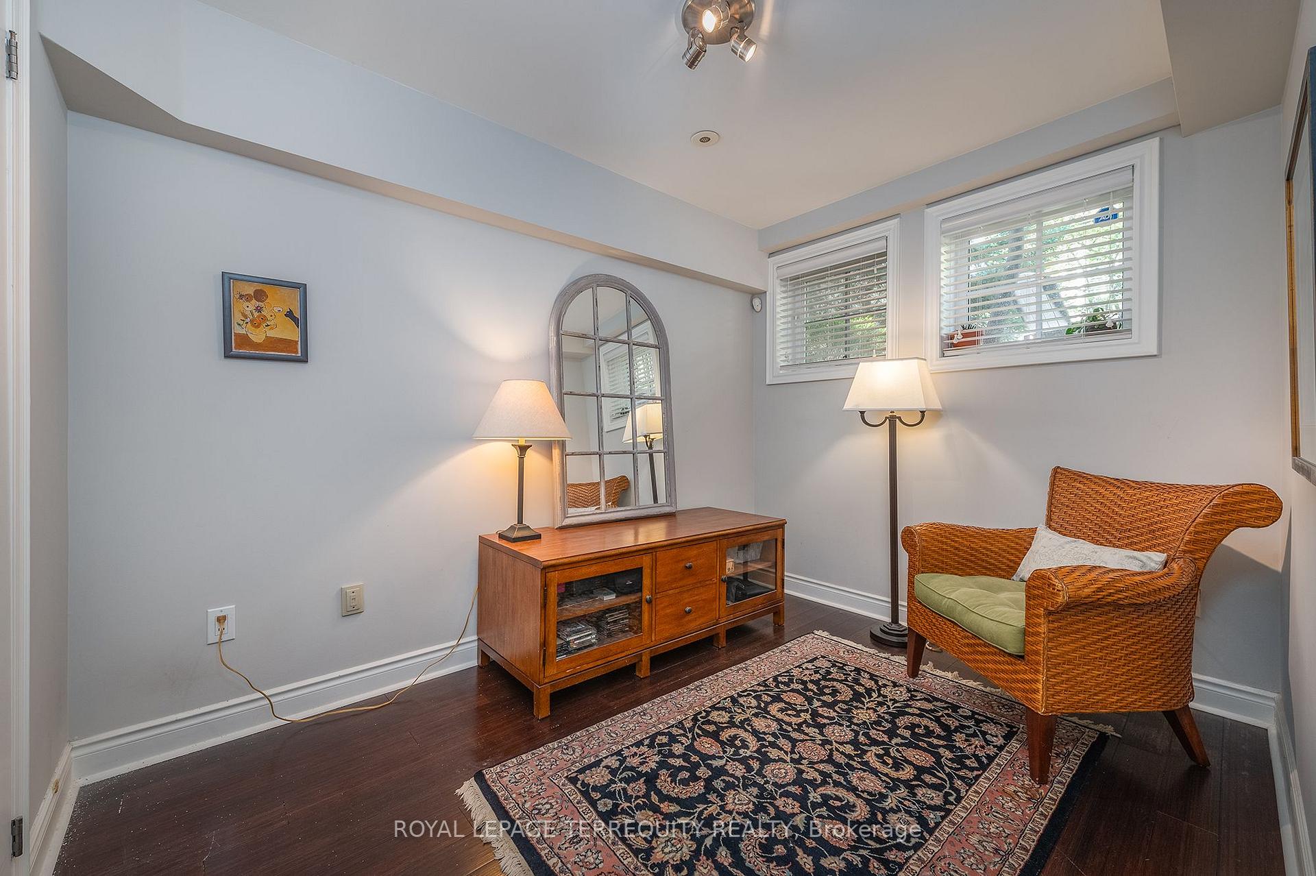 Photo 33 of Unit 9, 265 Van Dusen Boulevard, Etobicoke, Islington-City Centre West — HOMEH