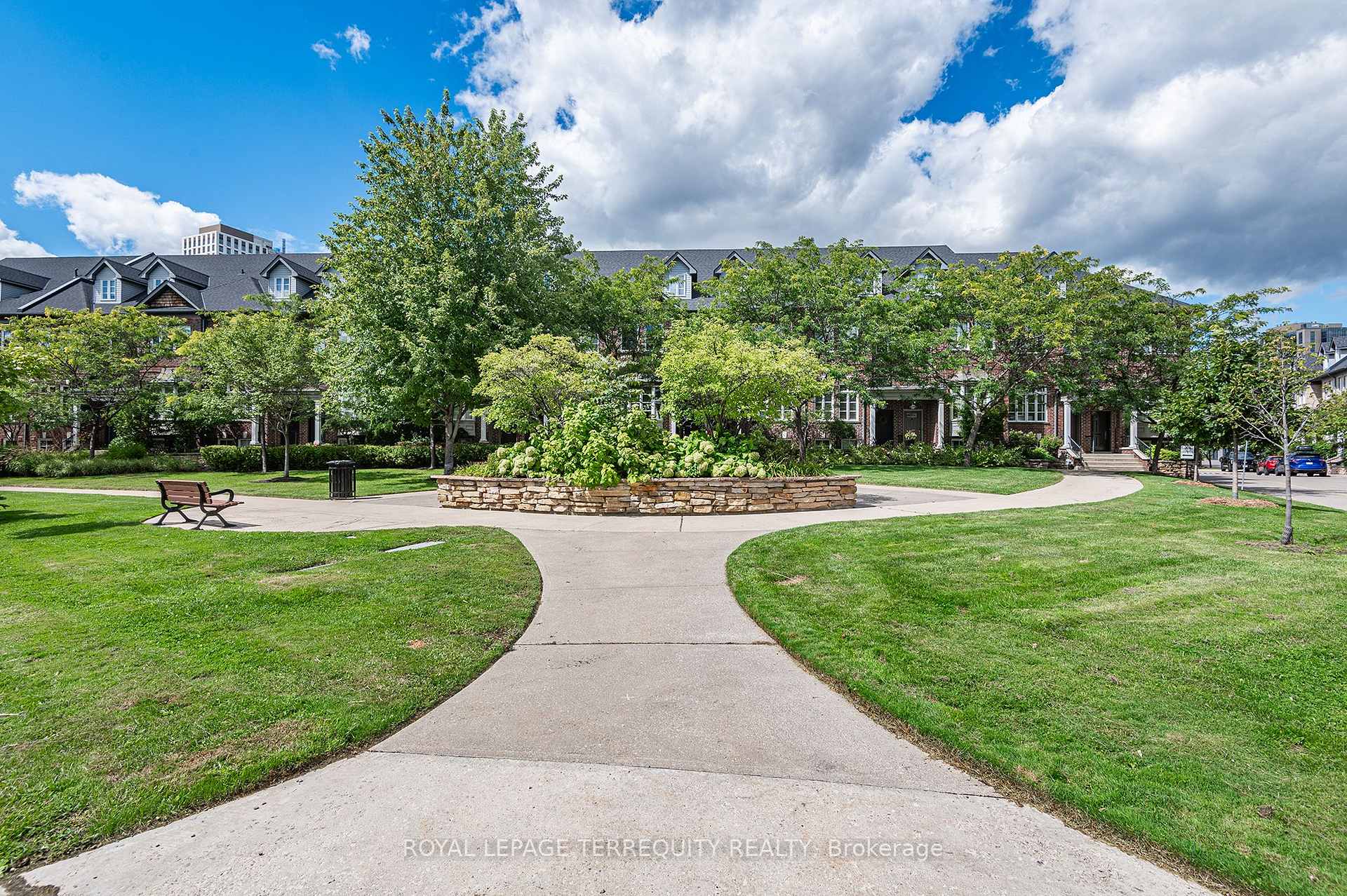 Photo 37 of Unit 9, 265 Van Dusen Boulevard, Etobicoke, Islington-City Centre West — HOMEH