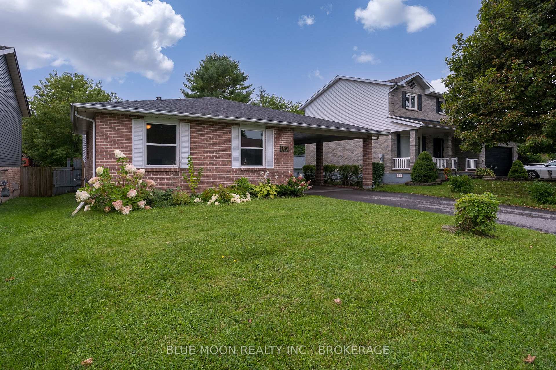 Photo 2 of 195 Splinter Court, Kingston, East Gardiners Rd — HOMEH