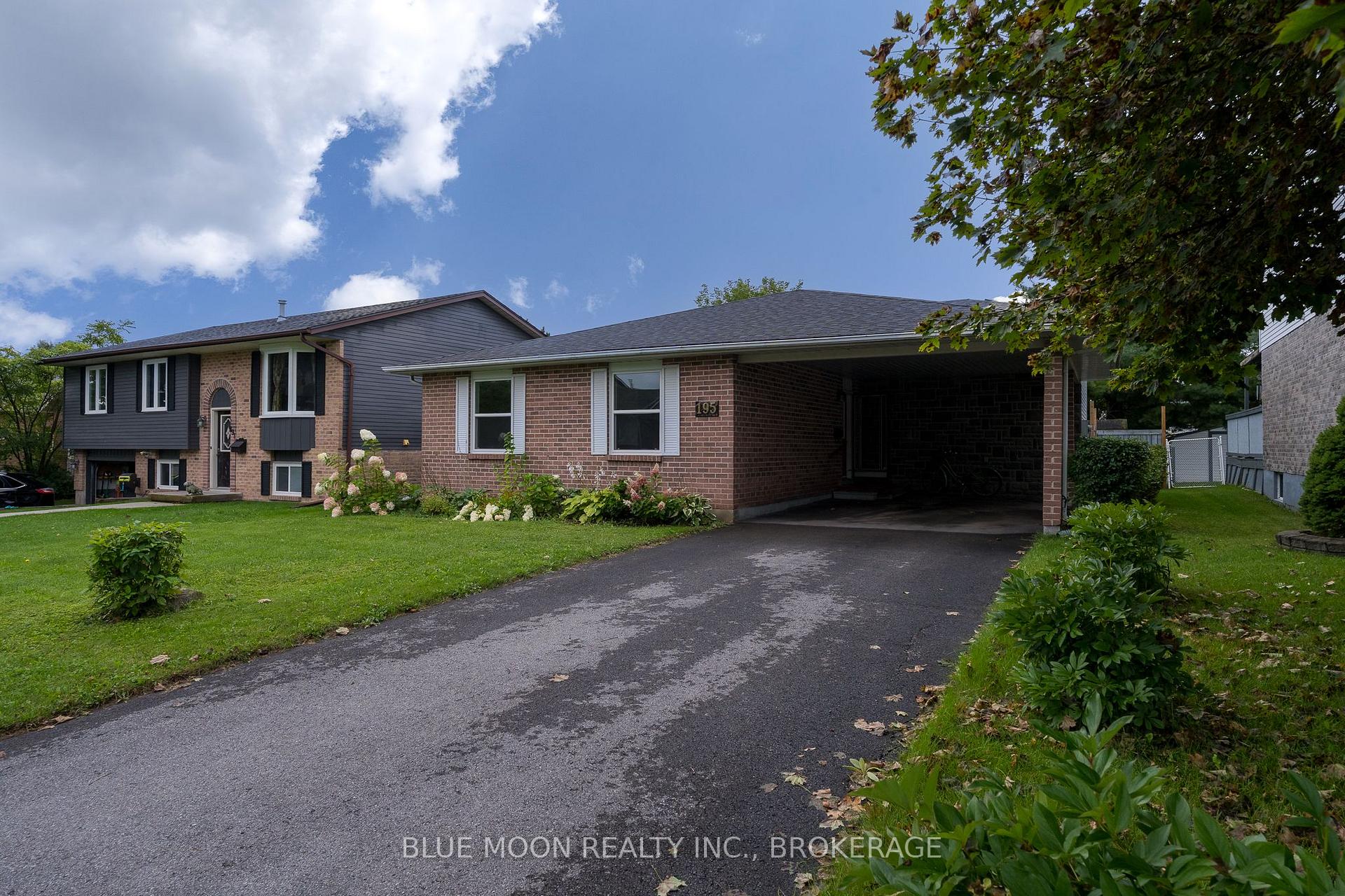 Photo 3 of 195 Splinter Court, Kingston, East Gardiners Rd — HOMEH