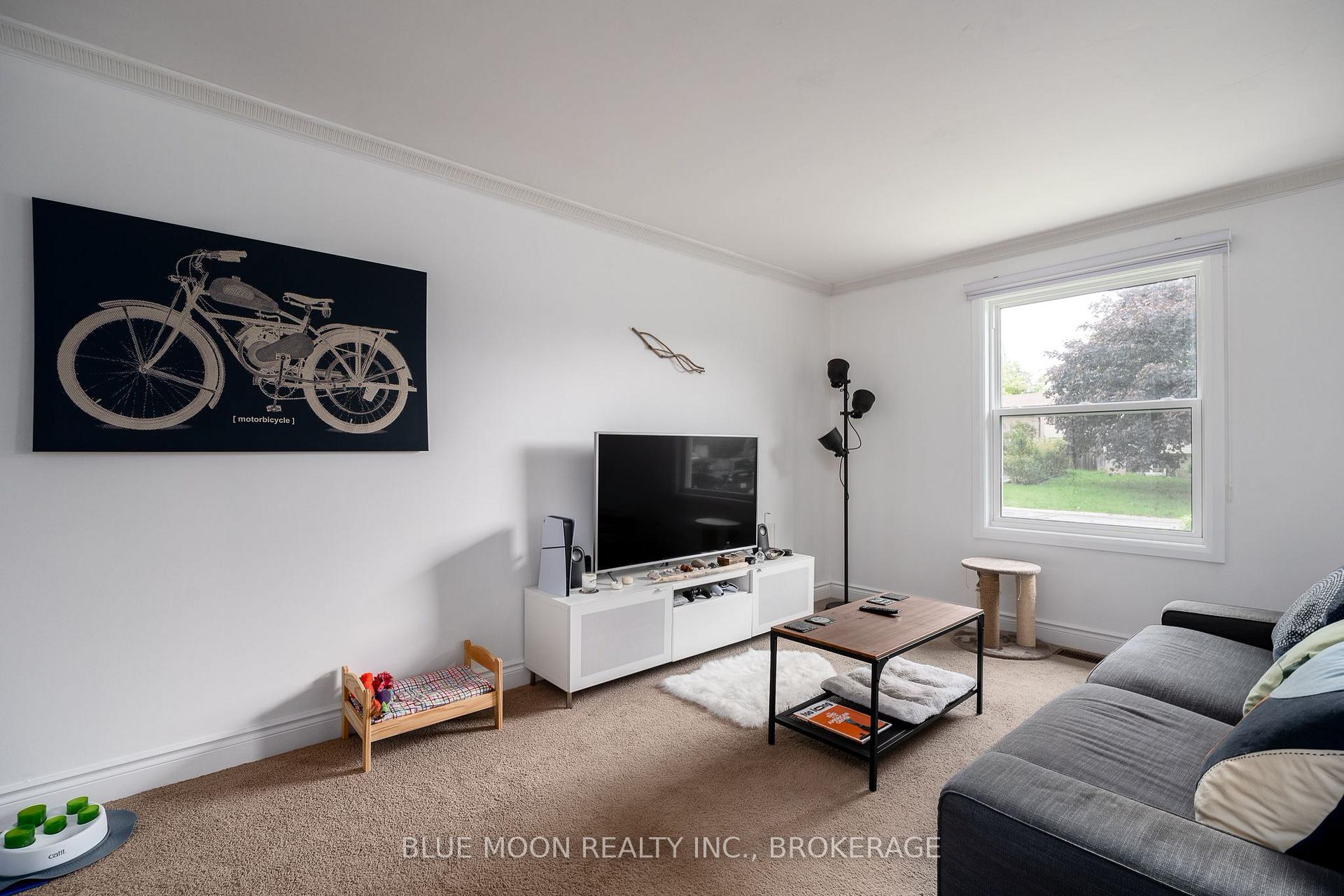 Photo 7 of 195 Splinter Court, Kingston, East Gardiners Rd — HOMEH