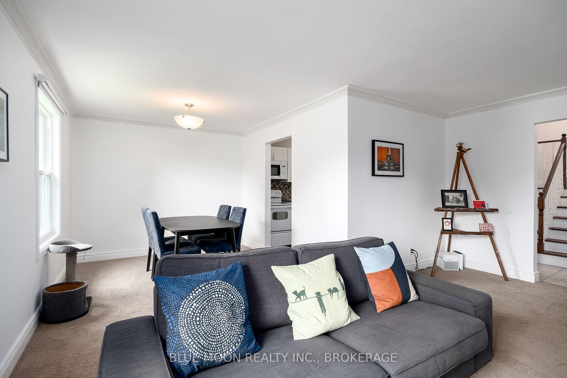 Photo 11 of 195 Splinter Court, Kingston, East Gardiners Rd — HOMEH