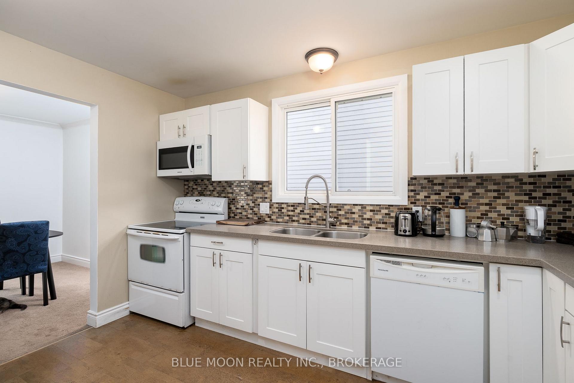 Photo 15 of 195 Splinter Court, Kingston, East Gardiners Rd — HOMEH