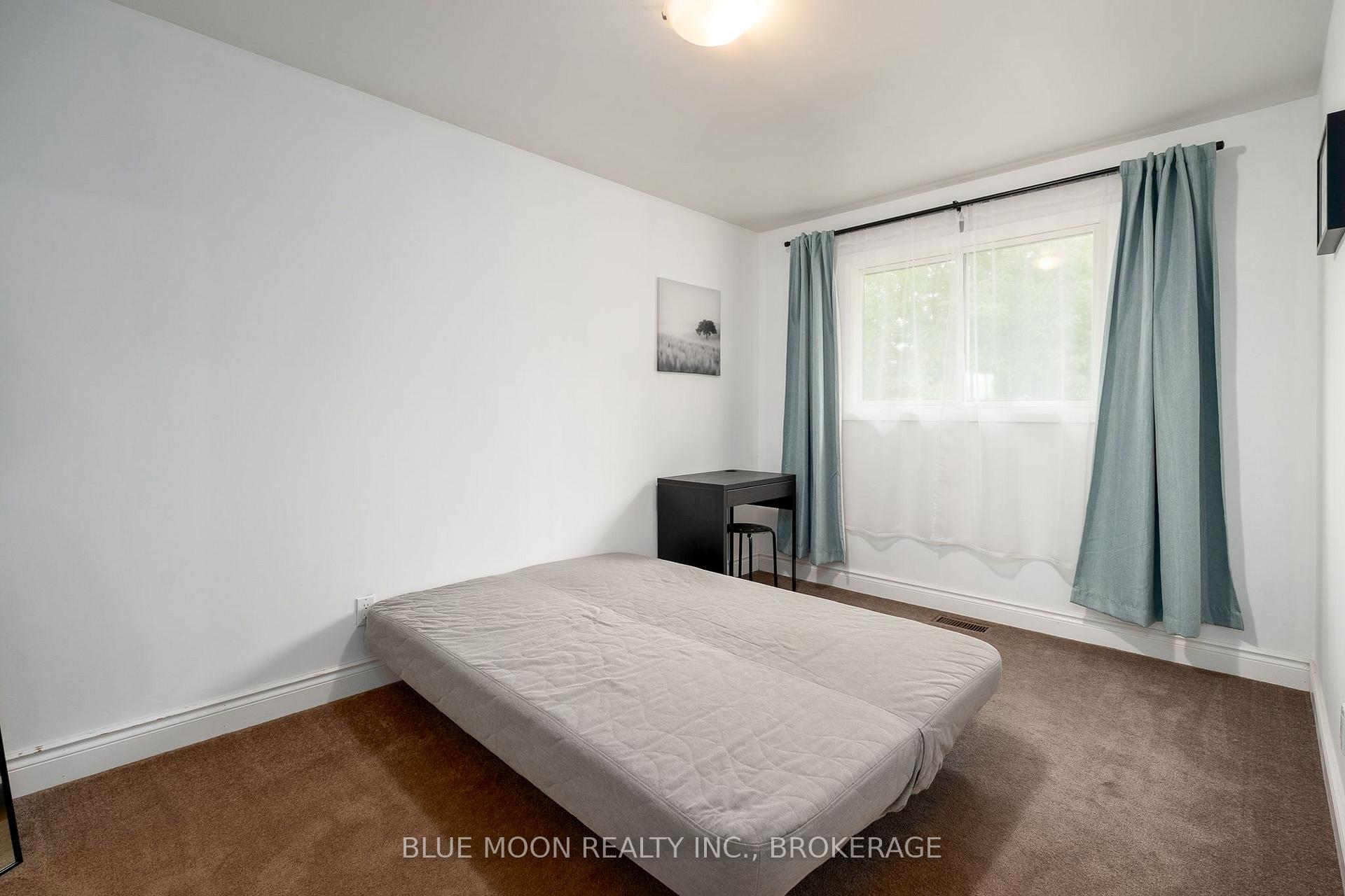 Photo 18 of 195 Splinter Court, Kingston, East Gardiners Rd — HOMEH