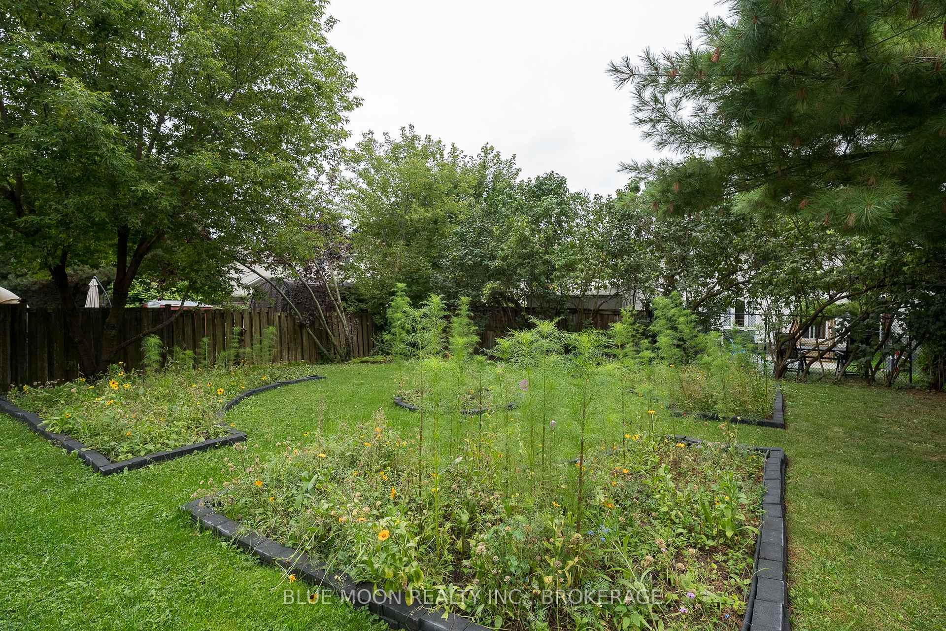 Photo 45 of 195 Splinter Court, Kingston, East Gardiners Rd — HOMEH