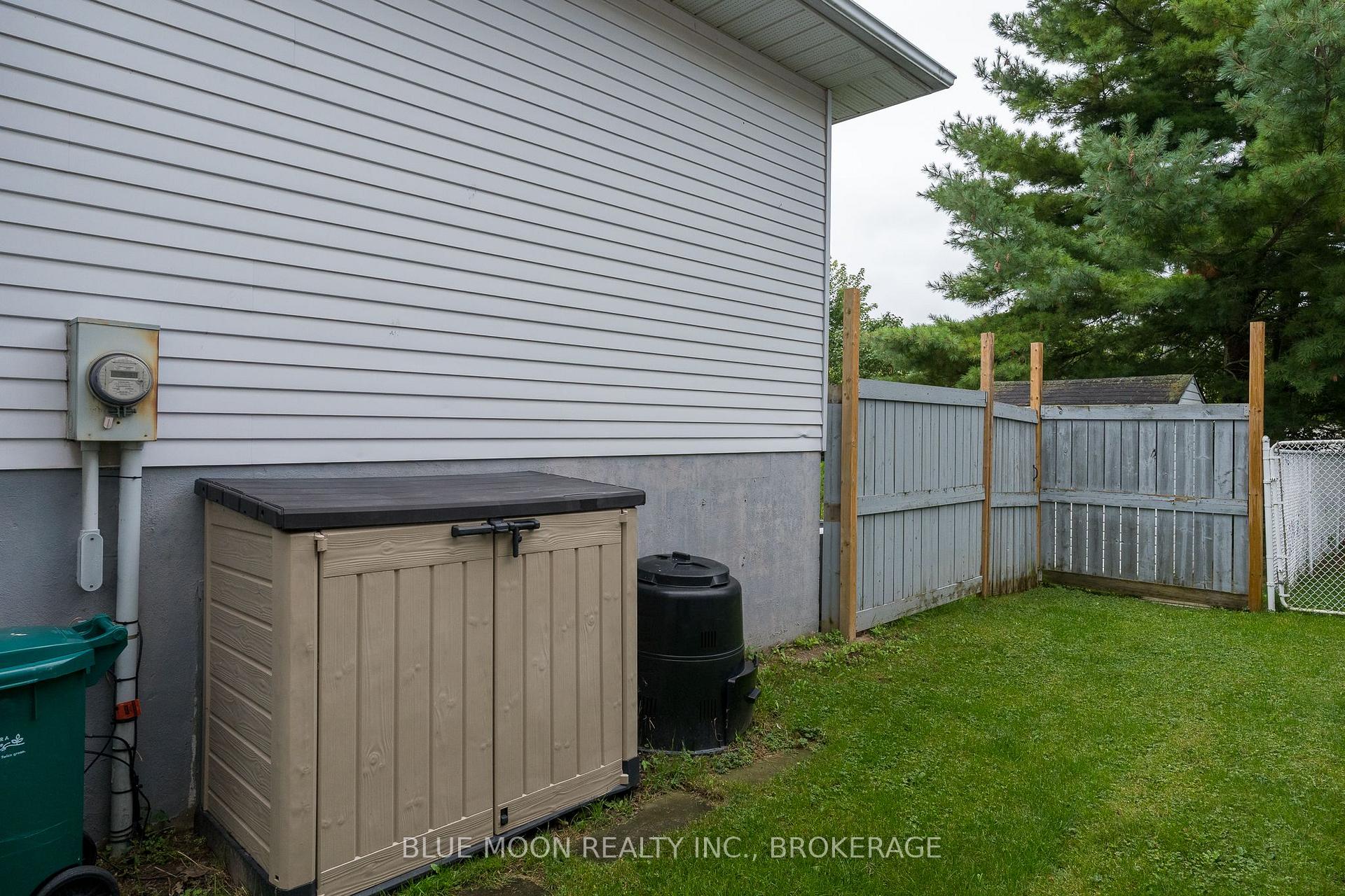 Photo 48 of 195 Splinter Court, Kingston, East Gardiners Rd — HOMEH