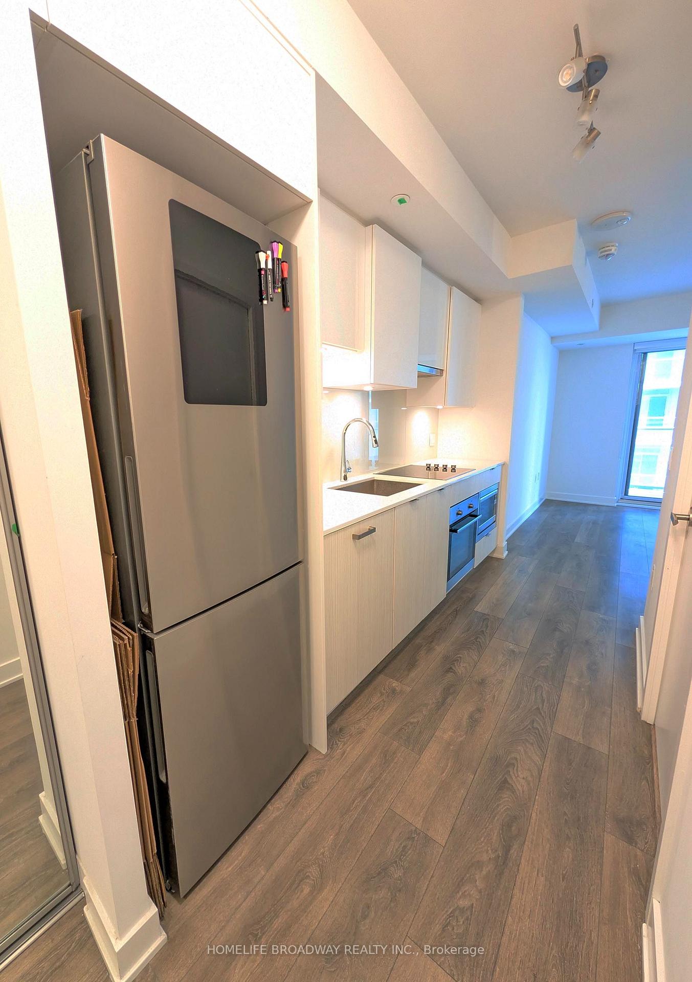 Photo 4 of Unit 1916, 195 Redpath Avenue, Toronto, Mount Pleasant West — HOMEH