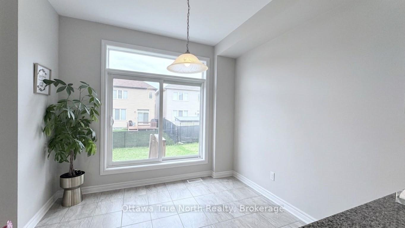 Photo 9 of 150 Westover Crescent, Ottawa, Kanata - Kanata Lakes/Heritage Hills — HOMEH