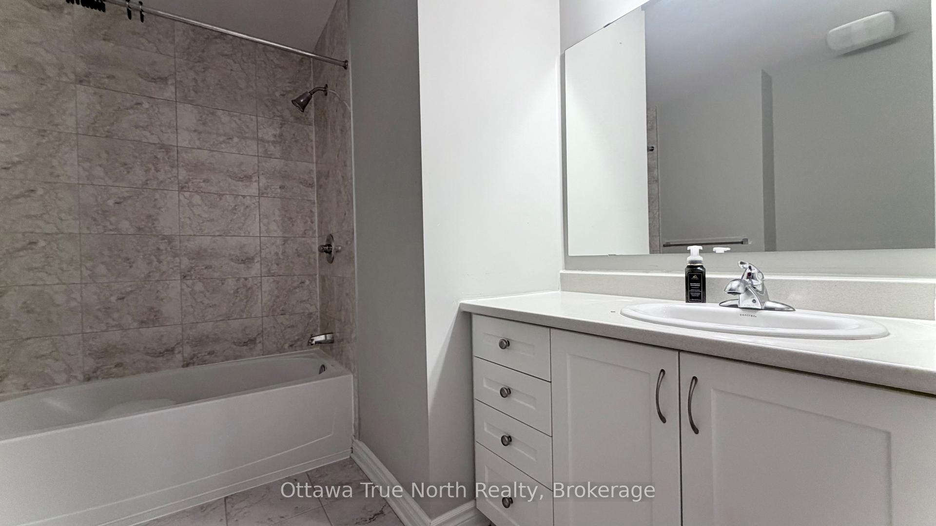 Photo 18 of 150 Westover Crescent, Ottawa, Kanata - Kanata Lakes/Heritage Hills — HOMEH