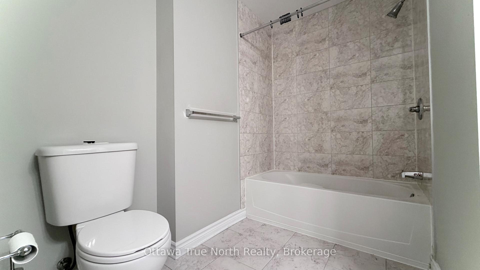 Photo 19 of 150 Westover Crescent, Ottawa, Kanata - Kanata Lakes/Heritage Hills — HOMEH