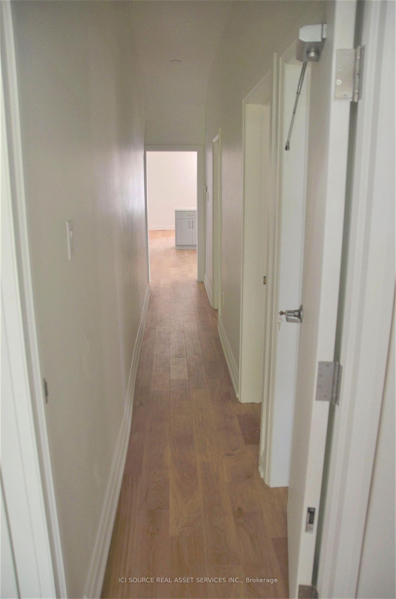 Photo 5 of Unit 1, 179 Markham Drive, Toronto, Trinity-Bellwoods — HOMEH