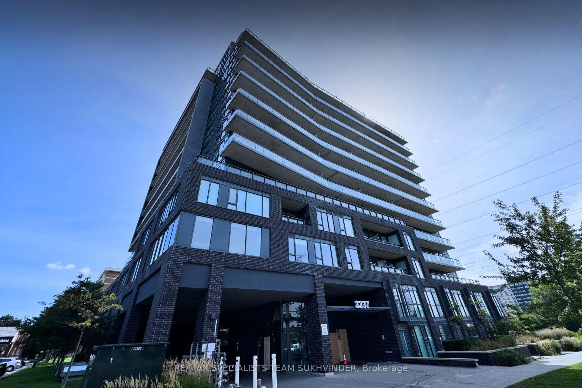 Photo 1 of Unit Ph1310, 3237 Bayview Avenue, North York, Bayview Village — HOMEH