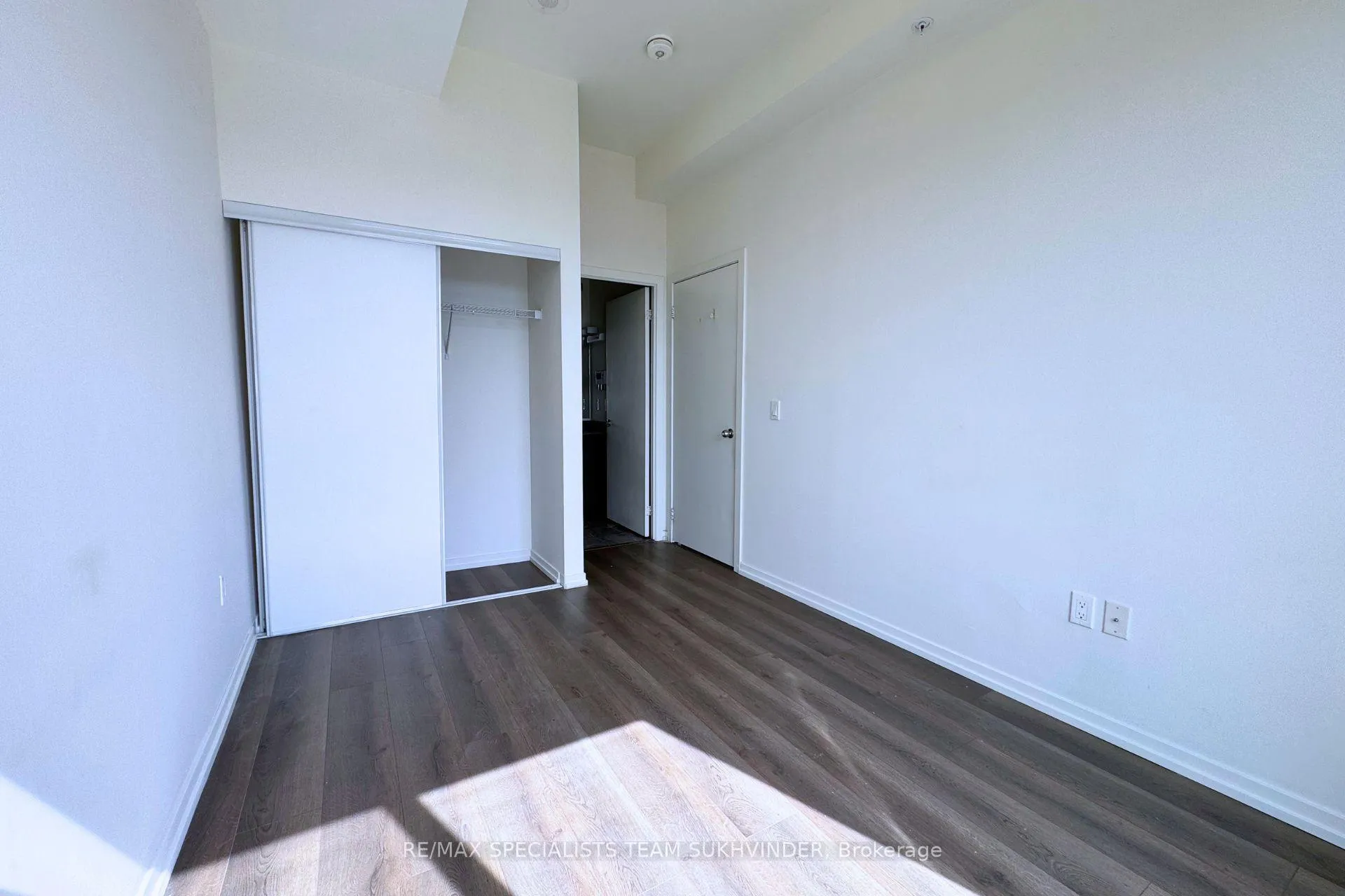 Photo 8 of Unit Ph1310, 3237 Bayview Avenue, North York, Bayview Village — HOMEH