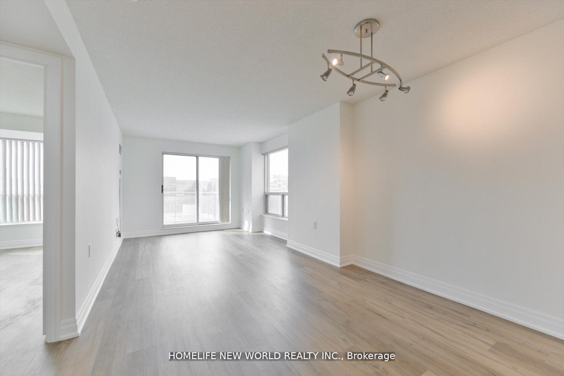 Photo 8 of Unit 607, 21 Hillcrest Avenue, North York, Willowdale East — HOMEH