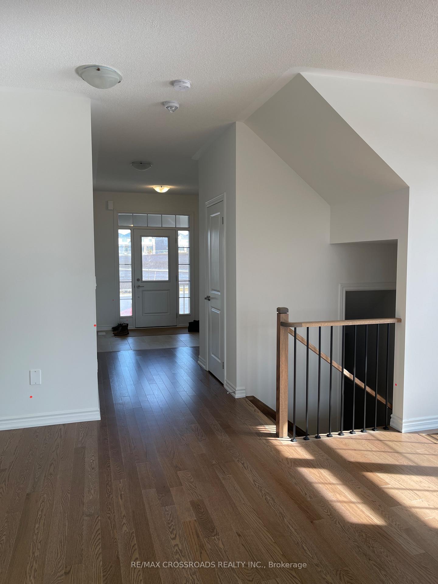 Photo 2 of 312 Madelaine Drive, Barrie, Painswick South — HOMEH