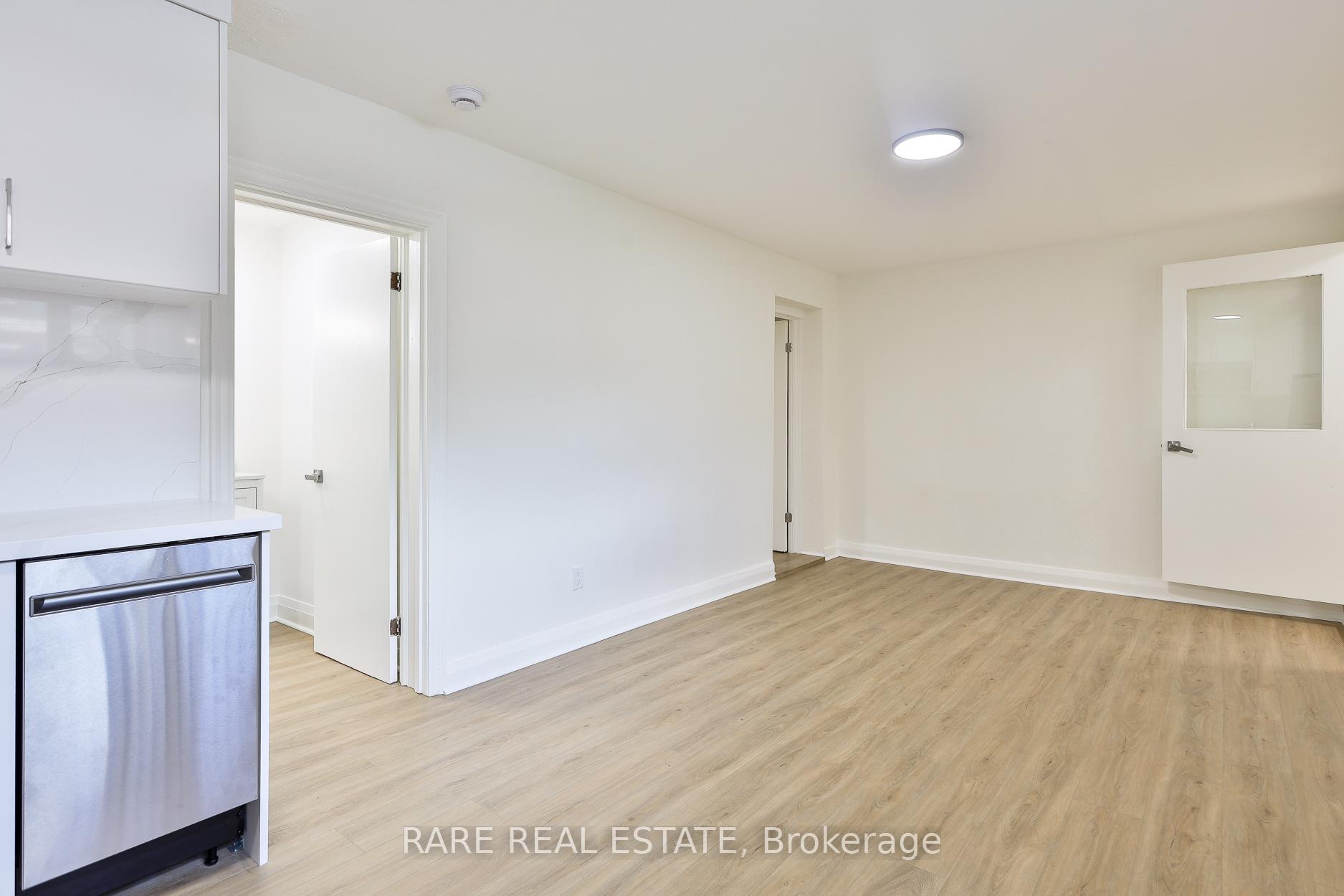 Photo 9 of Unit A, 2369 Queen Street, Toronto, The Beaches — HOMEH