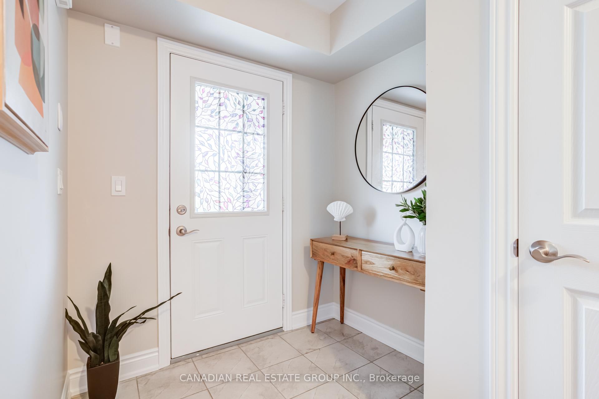 Photo 3 of Unit 68, 582 Linden Drive, Cambridge, Preston Heights — HOMEH