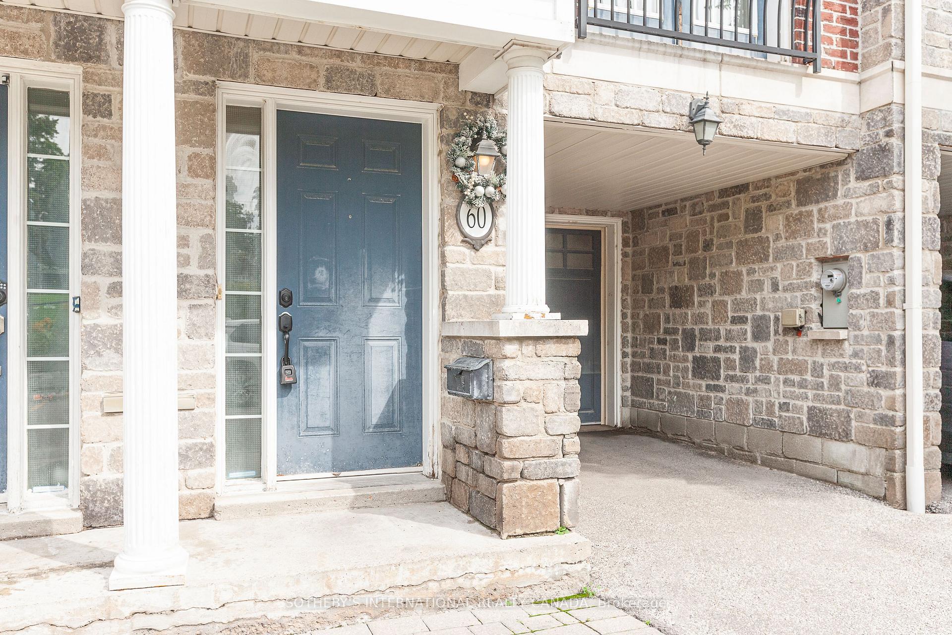 Photo 8 of 60 Routliffe Lane, North York, Newtonbrook West — HOMEH