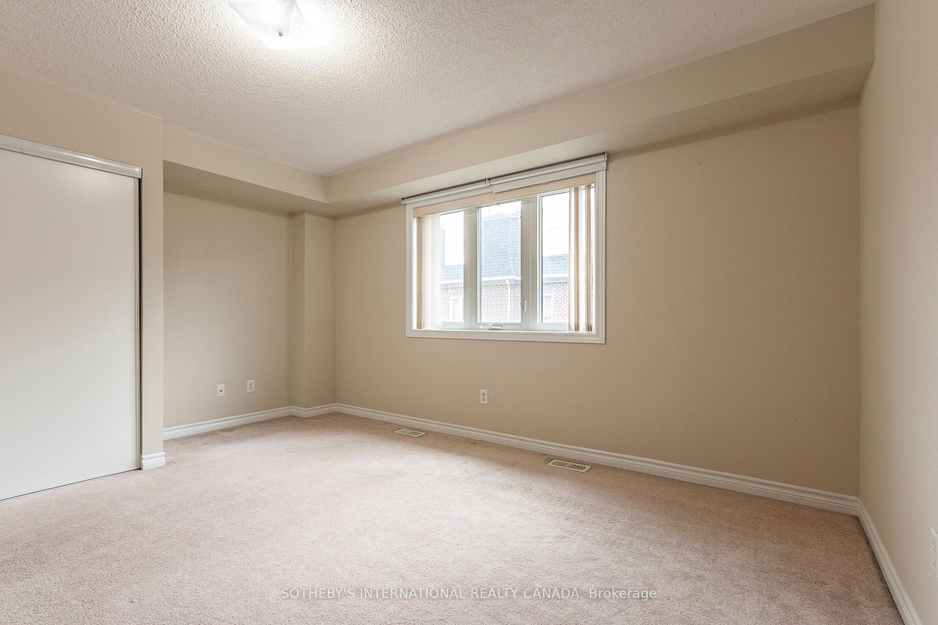 Photo 25 of 60 Routliffe Lane, North York, Newtonbrook West — HOMEH