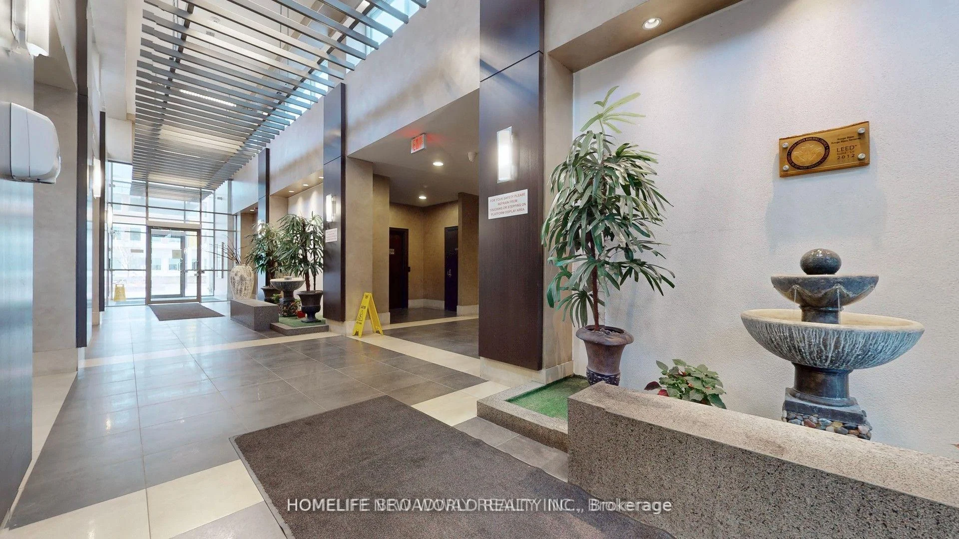 Photo 19 of Unit 404, 21 Upper Duke Crescent, Markham, Unionville — HOMEH