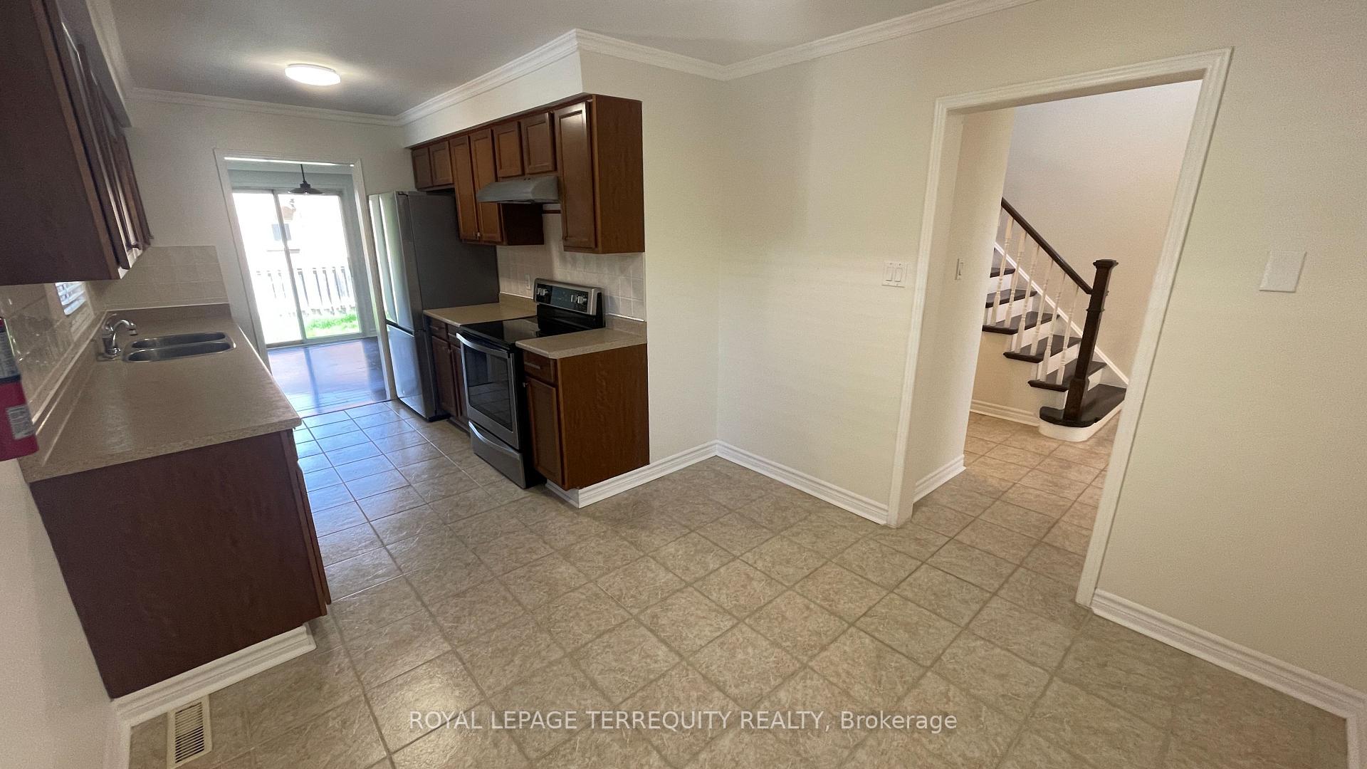 Photo 7 of 3151 Bracknell Crescent, Mississauga, Meadowvale — HOMEH