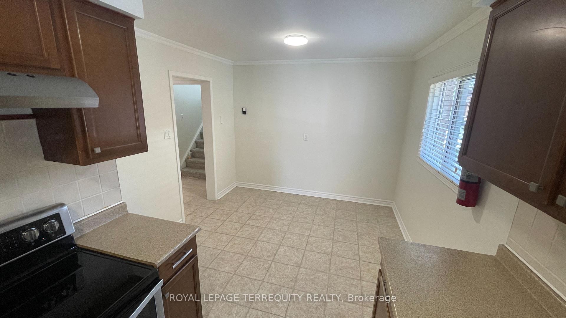 Photo 10 of 3151 Bracknell Crescent, Mississauga, Meadowvale — HOMEH