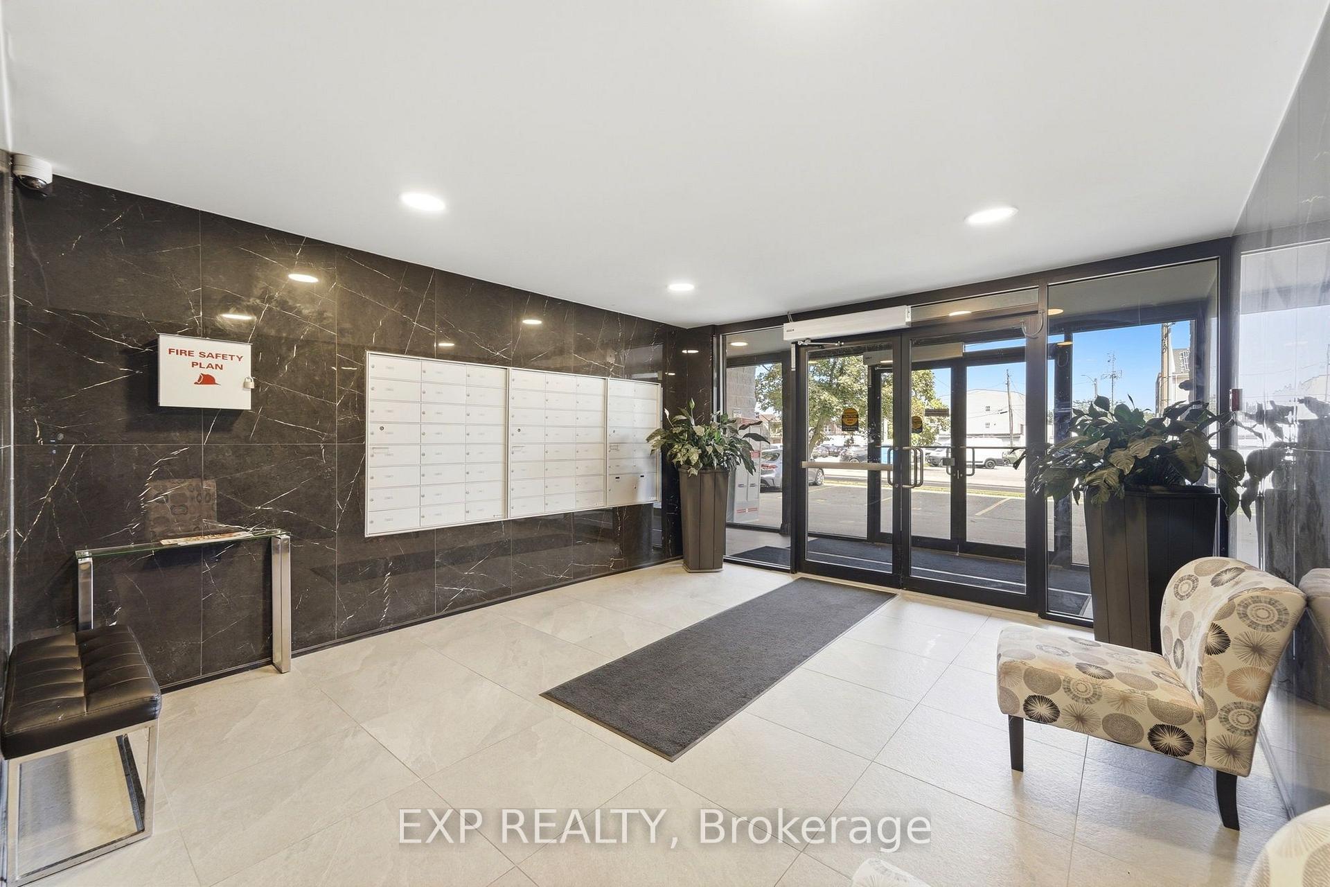 Photo 11 of Unit 110, 4422 Huron Street, Niagara Falls, Downtown — HOMEH