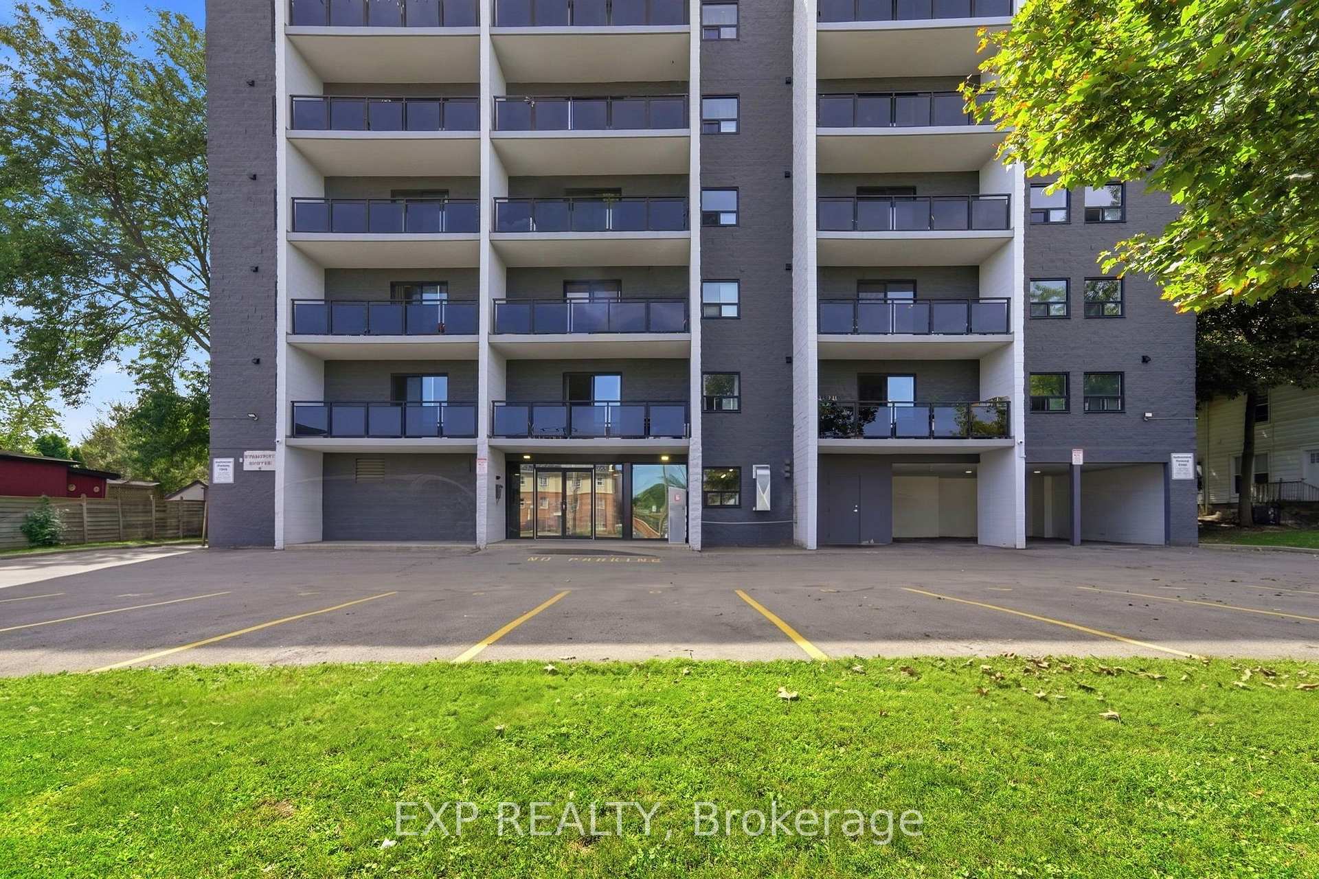 Photo 12 of Unit 110, 4422 Huron Street, Niagara Falls, Downtown — HOMEH