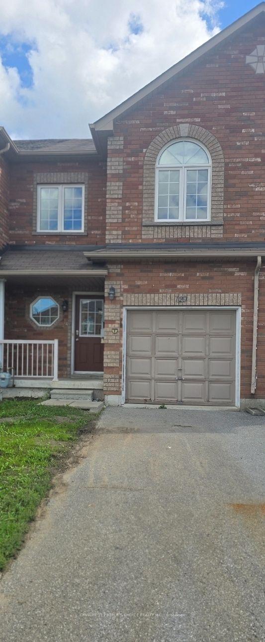 Photo 2 of 129 Sydenham Wells Square, Barrie, Georgian Drive — HOMEH