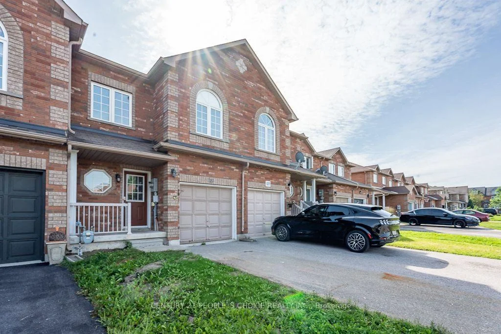Photo 5 of 129 Sydenham Wells Square, Barrie, Georgian Drive — HOMEH