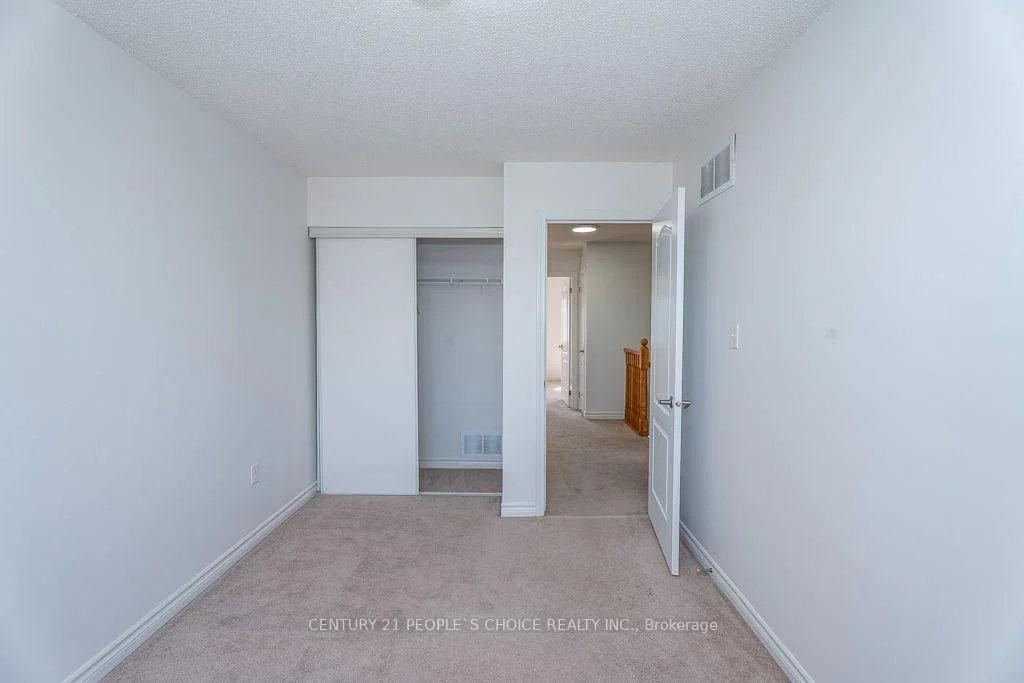 Photo 31 of 129 Sydenham Wells Square, Barrie, Georgian Drive — HOMEH