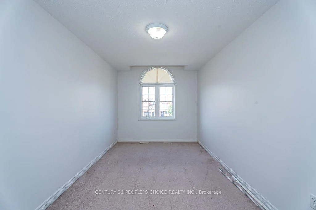 Photo 33 of 129 Sydenham Wells Square, Barrie, Georgian Drive — HOMEH