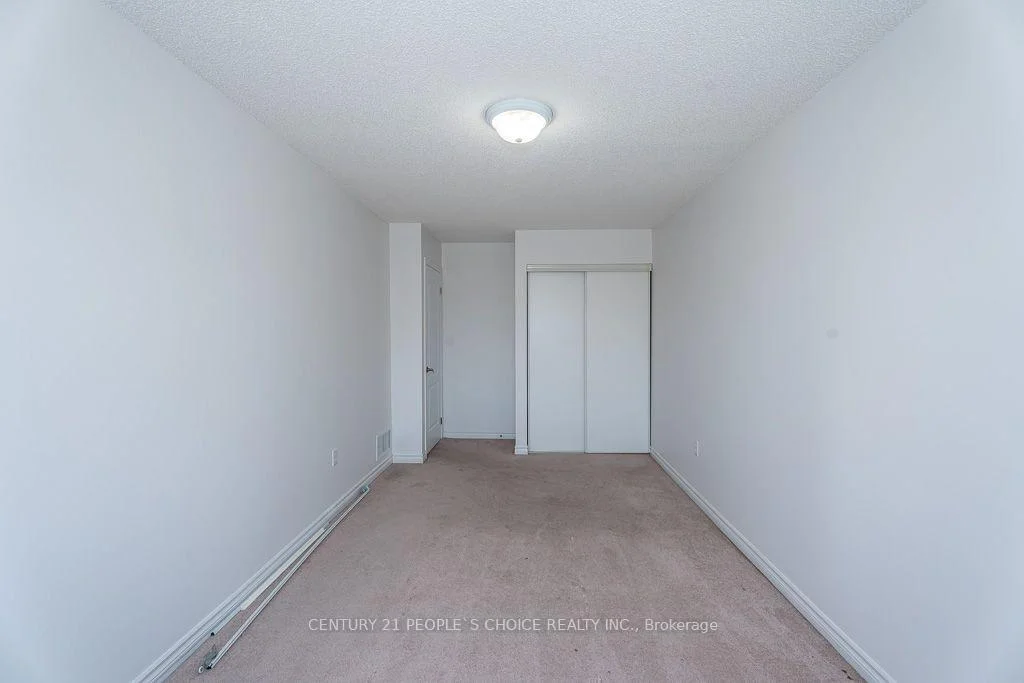 Photo 34 of 129 Sydenham Wells Square, Barrie, Georgian Drive — HOMEH