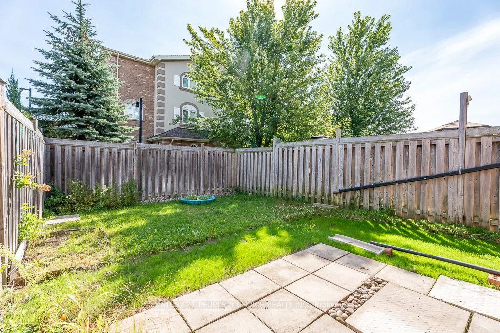 Photo 40 of 129 Sydenham Wells Square, Barrie, Georgian Drive — HOMEH