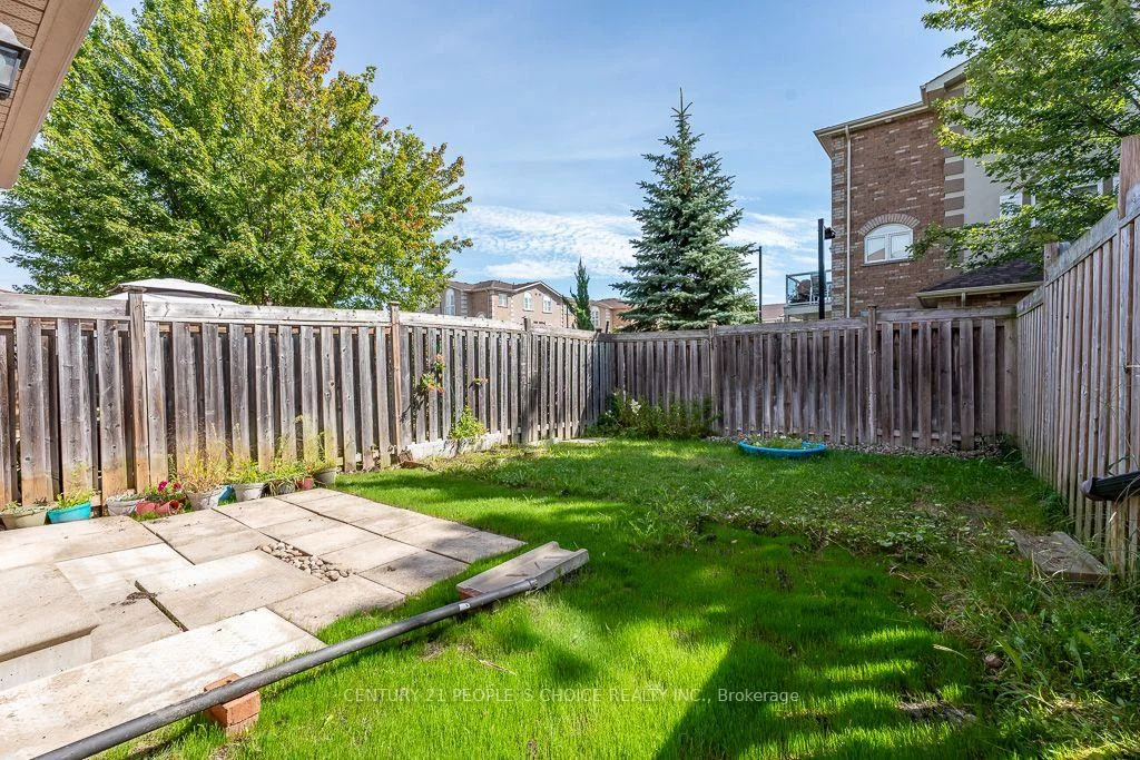 Photo 41 of 129 Sydenham Wells Square, Barrie, Georgian Drive — HOMEH