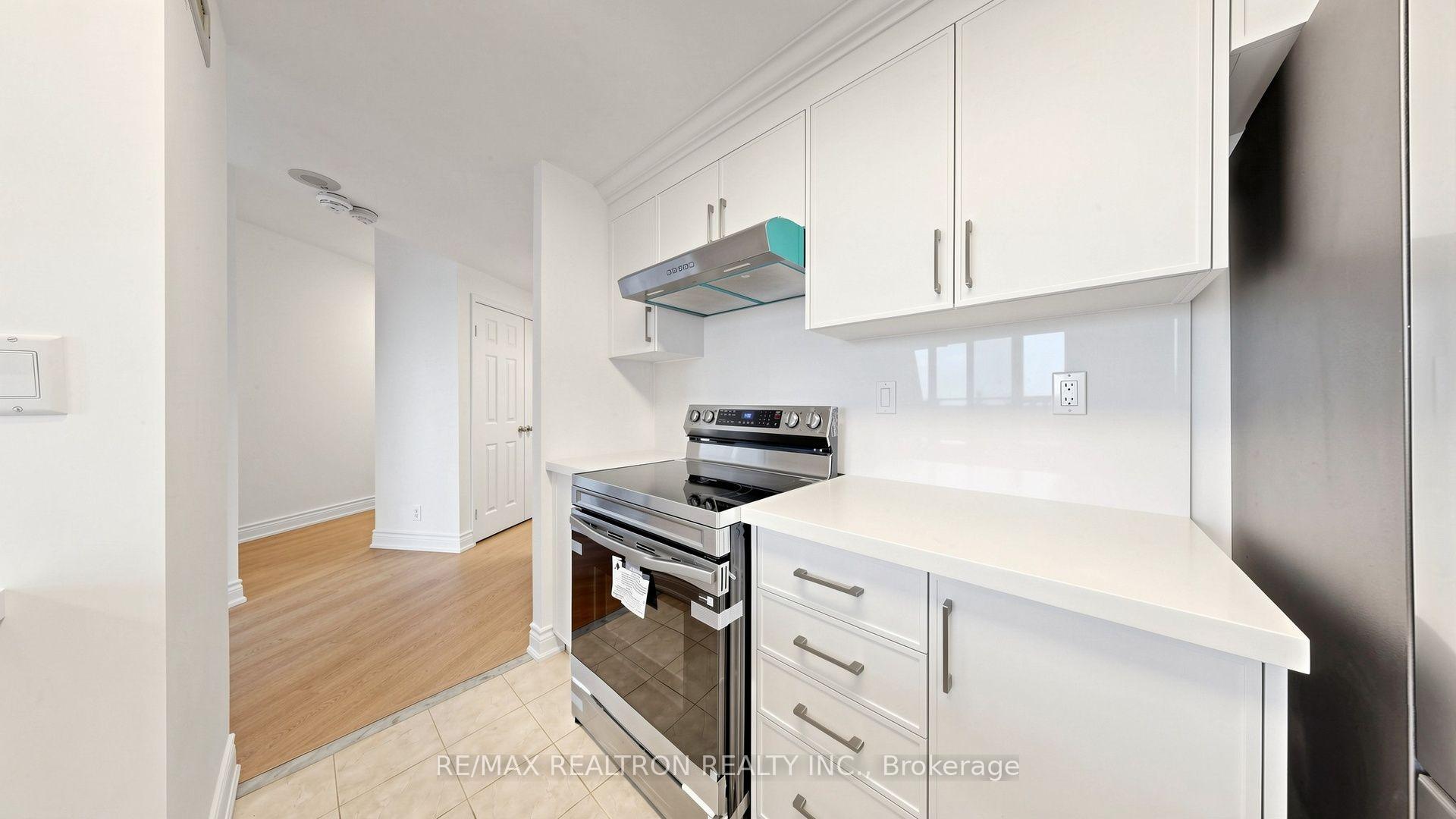 Photo 25 of Unit 806, 456 College Street, Toronto, Palmerston-Little Italy — HOMEH
