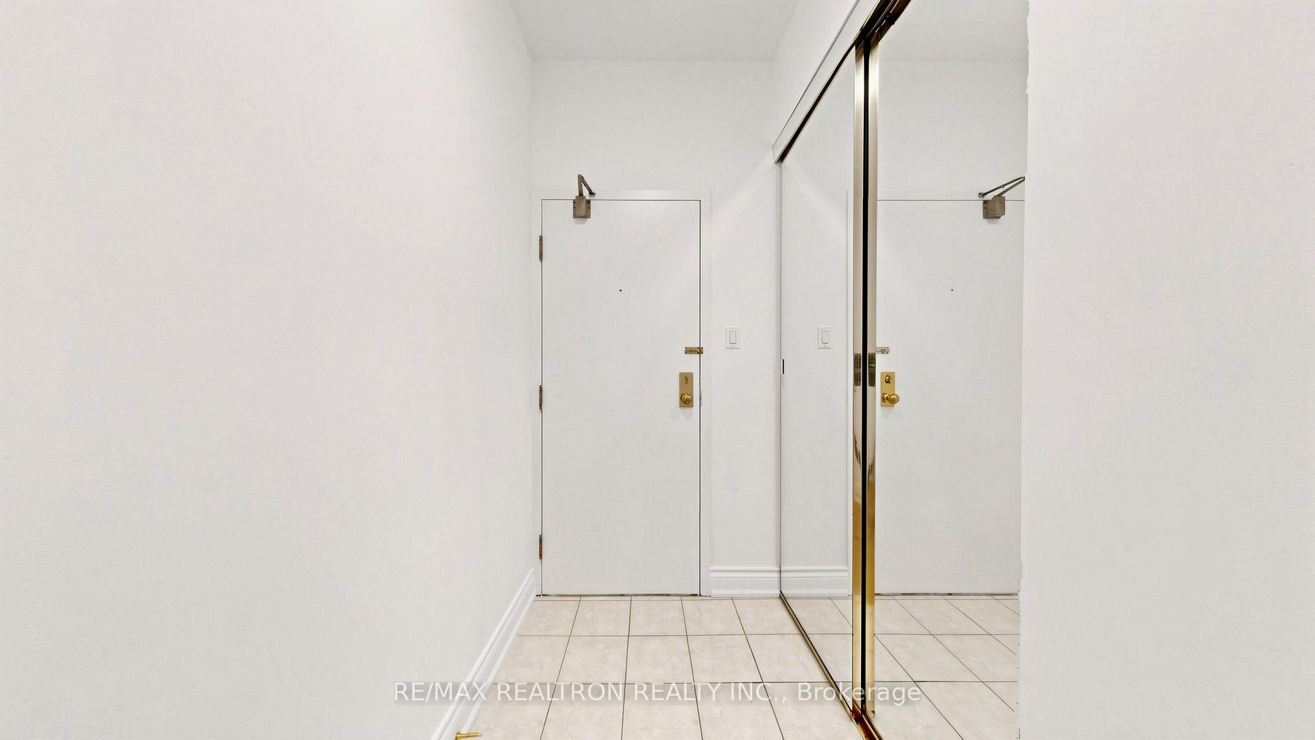 Photo 31 of Unit 806, 456 College Street, Toronto, Palmerston-Little Italy — HOMEH
