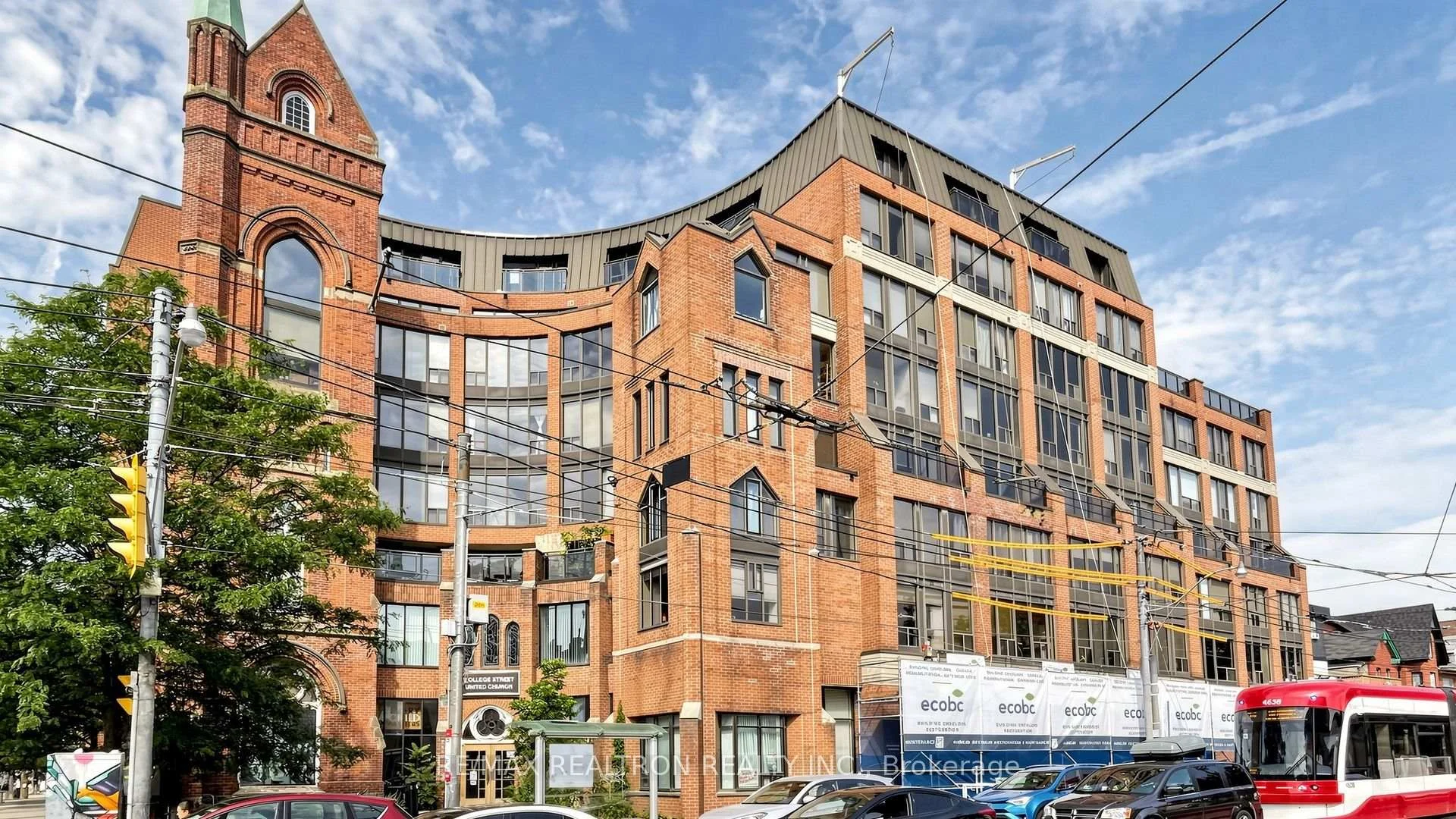 Photo 4 of Unit 806, 456 College Street, Toronto, Palmerston-Little Italy — HOMEH