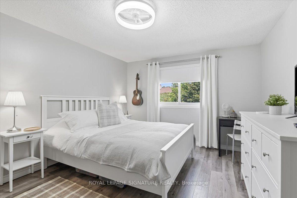 Photo 22 of 50 Lumsden Crescent, Whitby, Pringle Creek — HOMEH