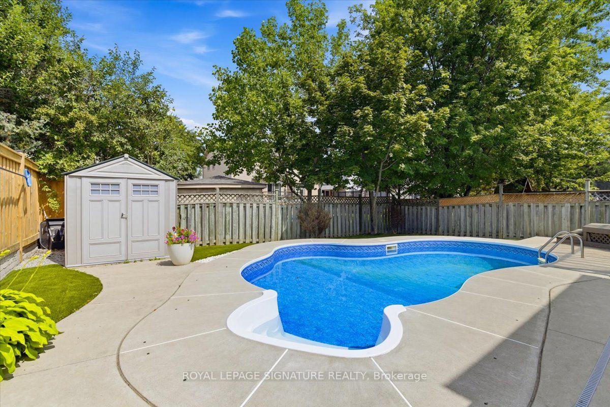 Photo 41 of 50 Lumsden Crescent, Whitby, Pringle Creek — HOMEH