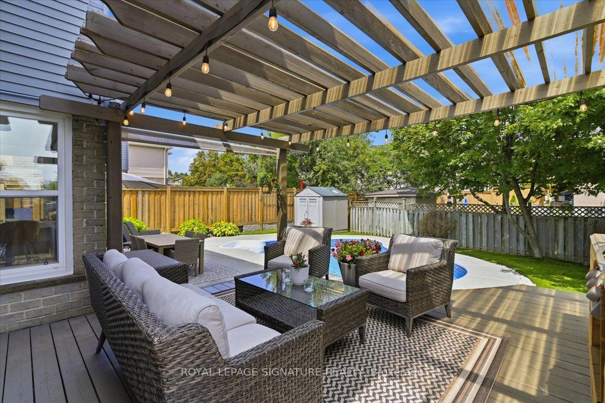 Photo 42 of 50 Lumsden Crescent, Whitby, Pringle Creek — HOMEH