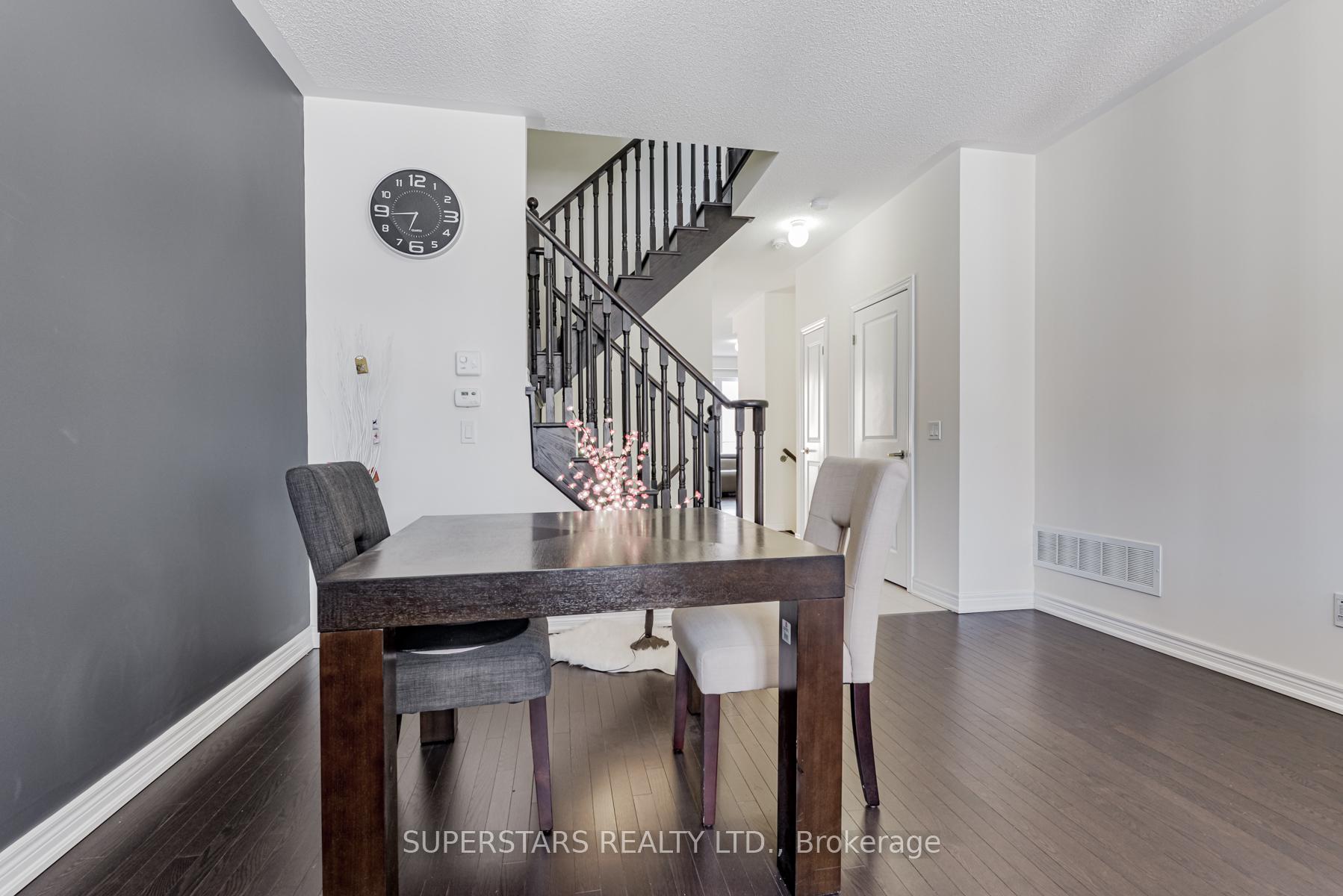Photo 15 of 3 Wermoth Court, Markham, Wismer — HOMEH