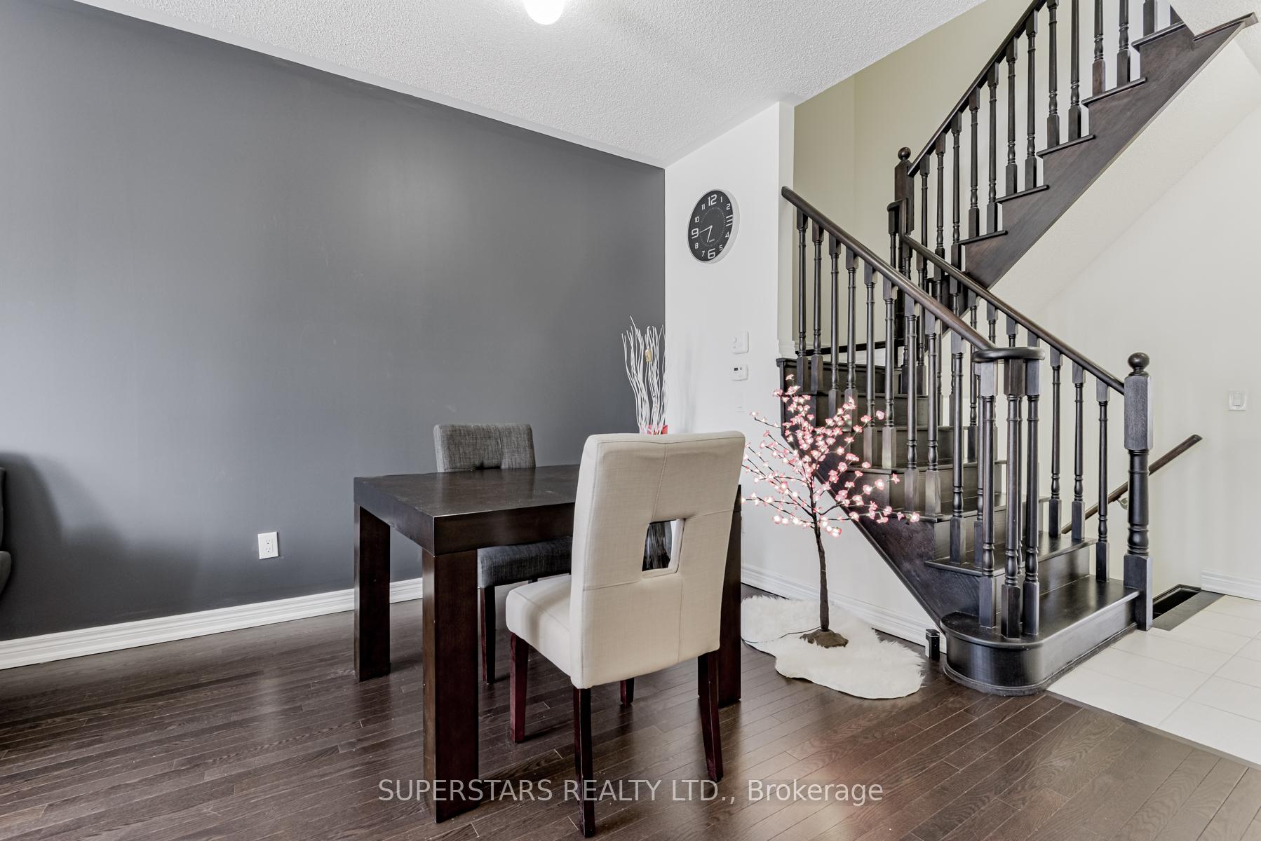 Photo 17 of 3 Wermoth Court, Markham, Wismer — HOMEH