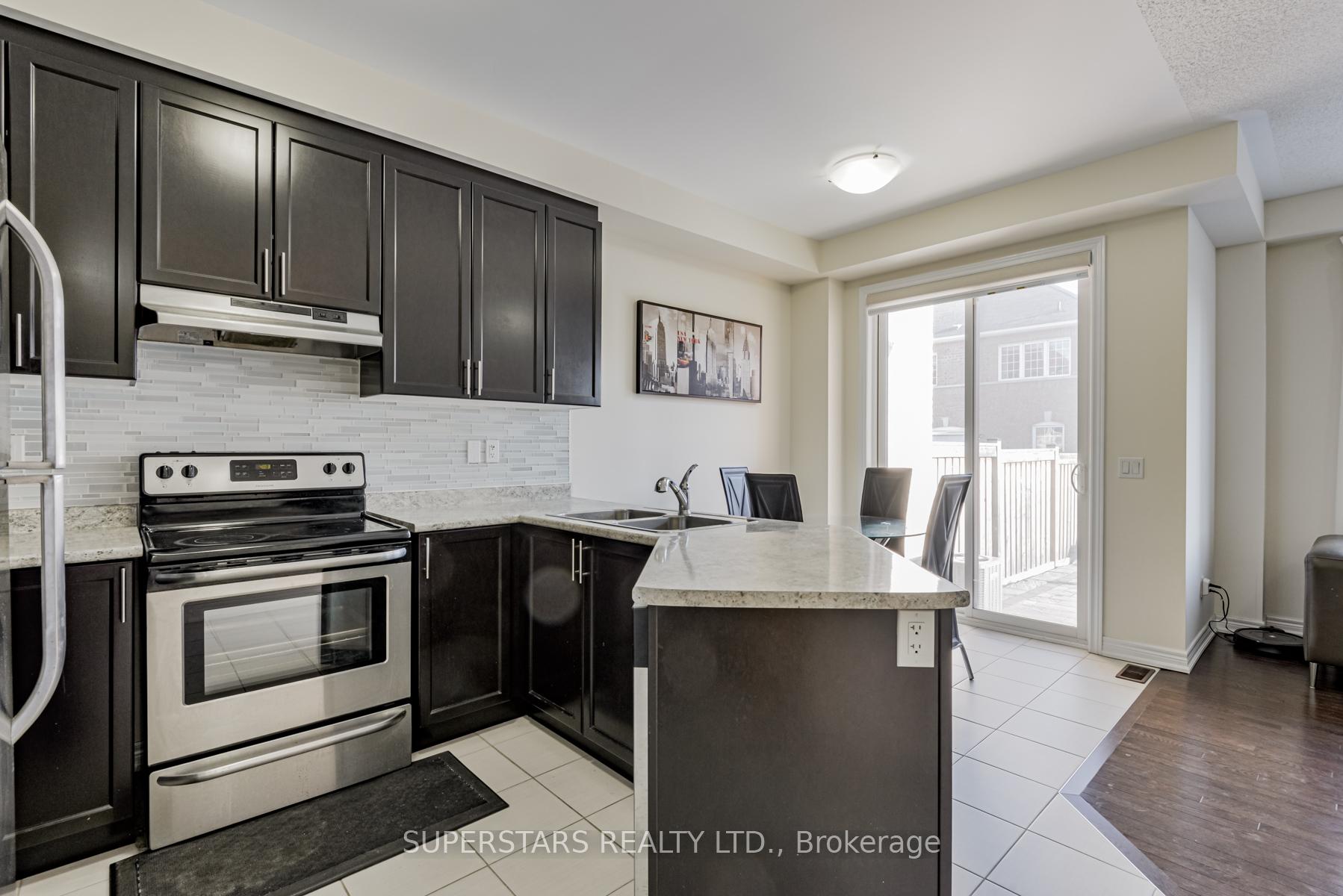Photo 34 of 3 Wermoth Court, Markham, Wismer — HOMEH
