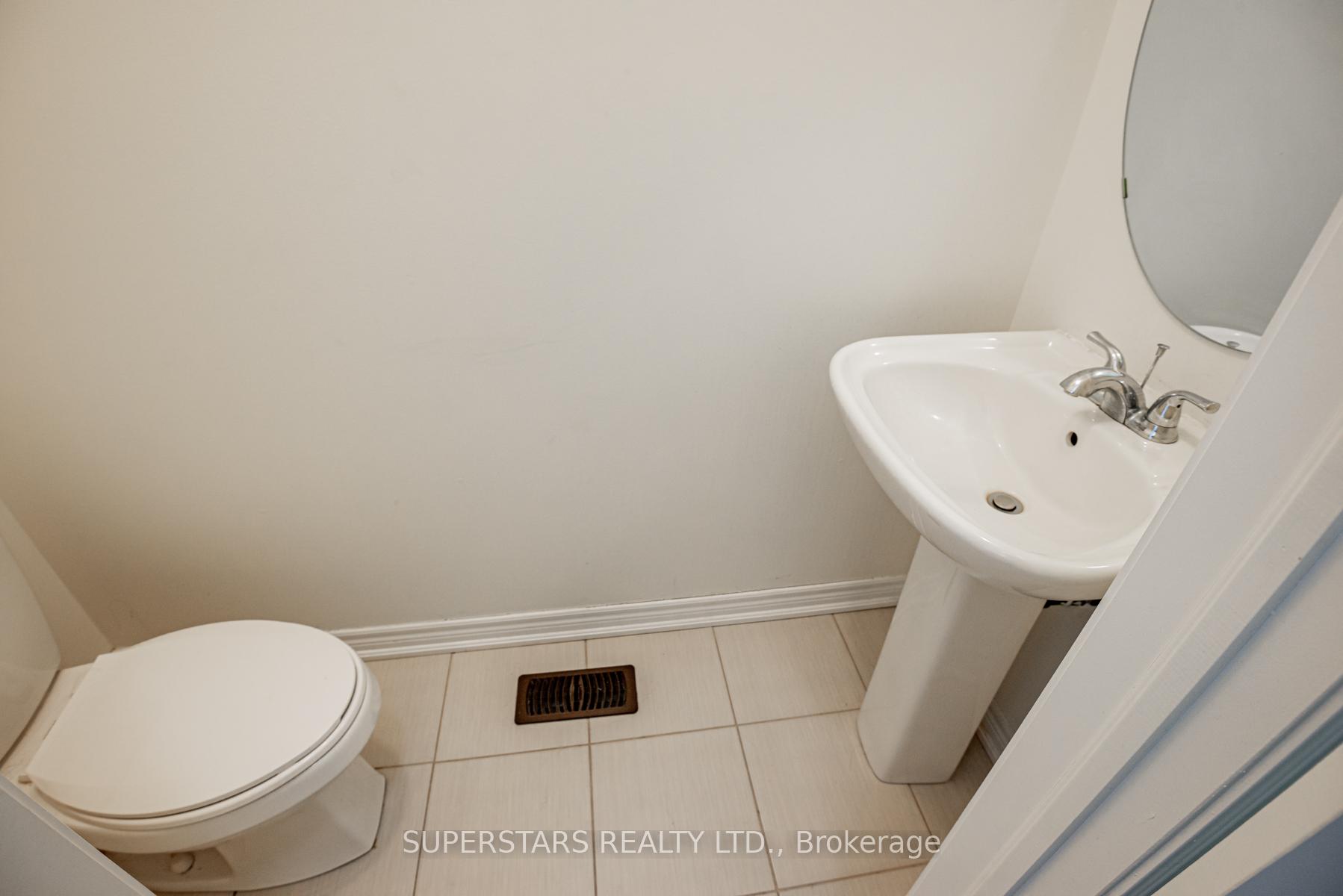 Photo 38 of 3 Wermoth Court, Markham, Wismer — HOMEH