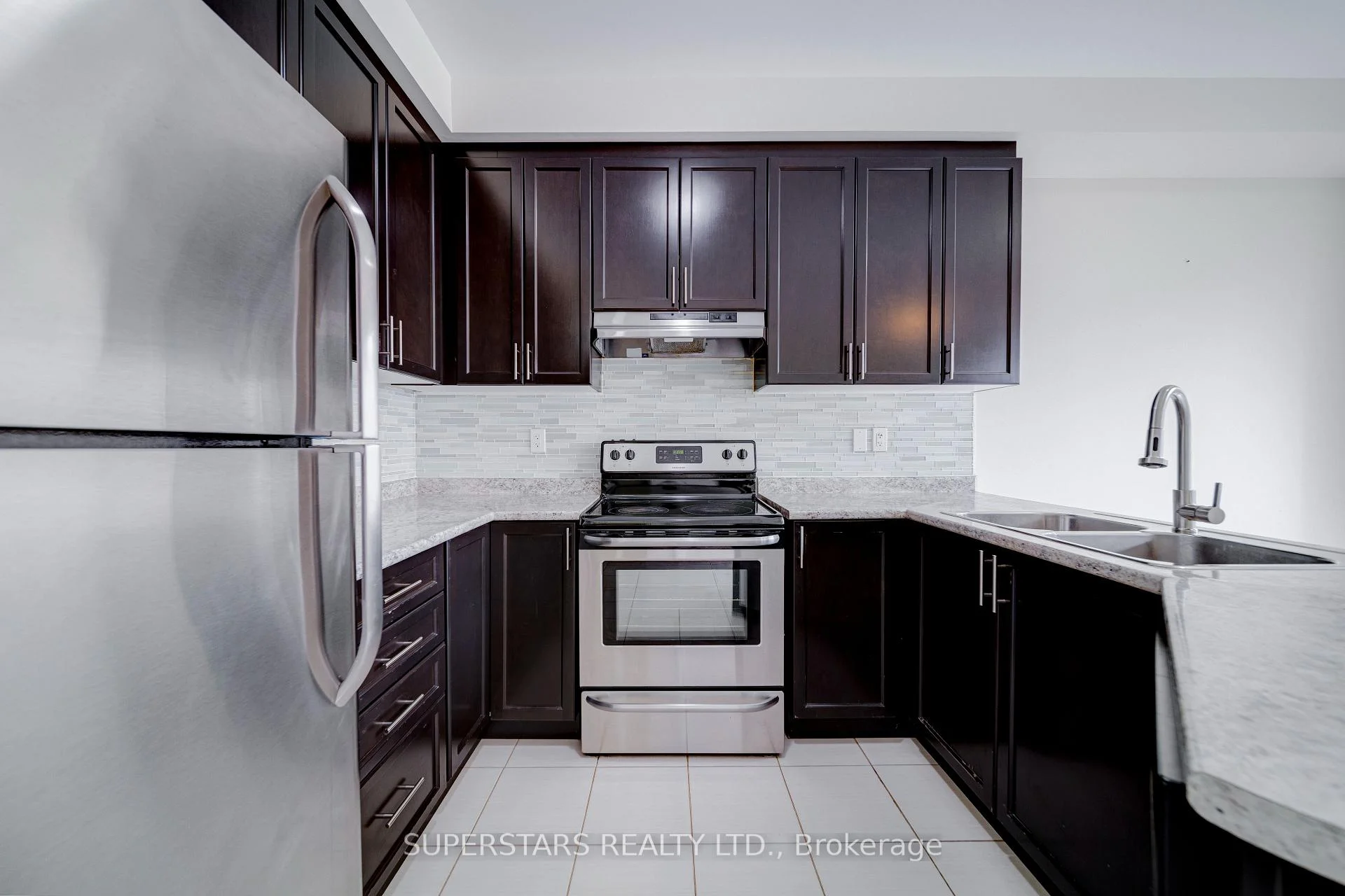 Photo 33 of 3 Wermoth Court, Markham, Wismer — HOMEH
