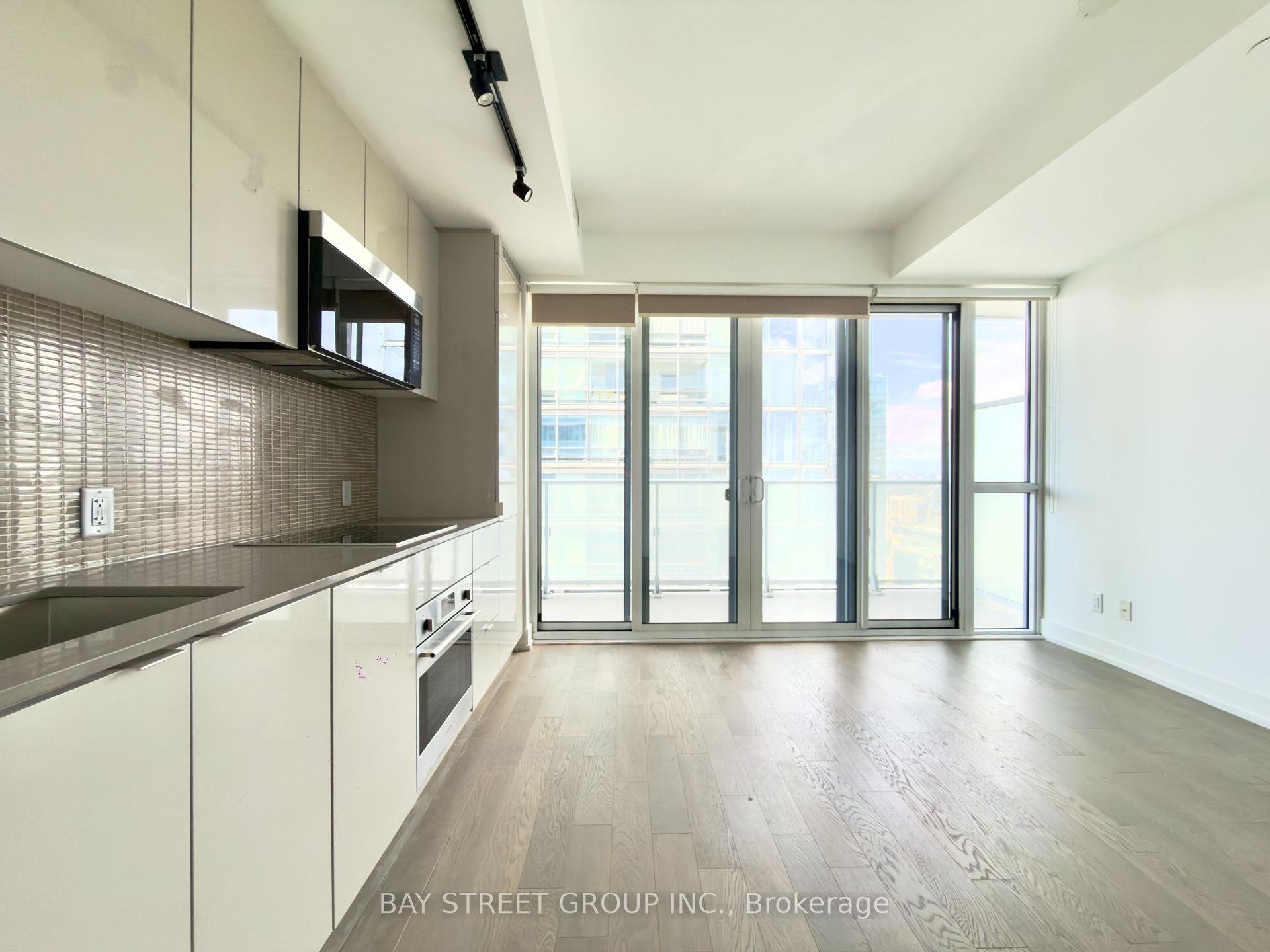 Photo 11 of Unit 4502, 7 Grenville Street, Toronto, Bay Street Corridor — HOMEH