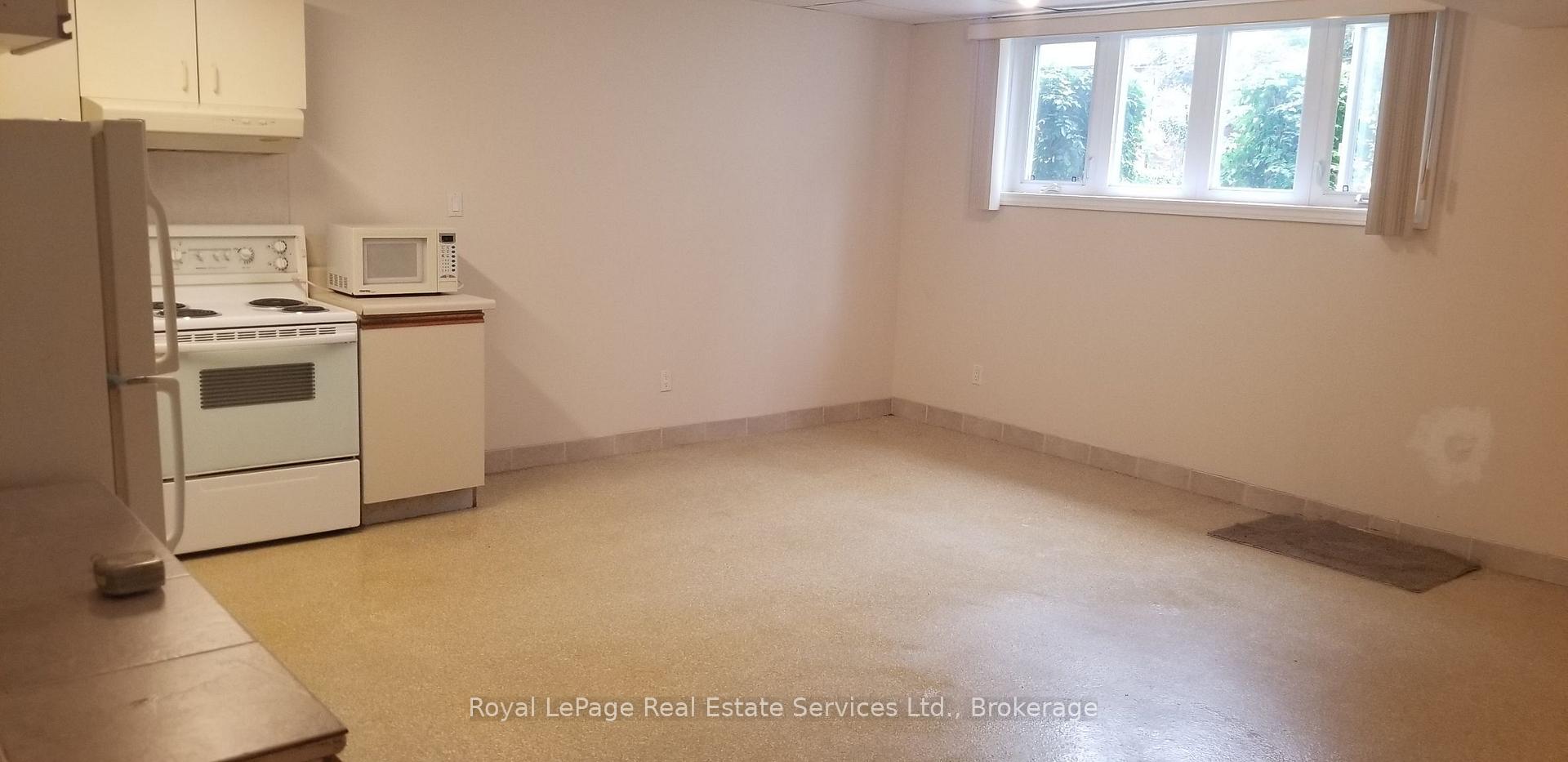 Photo 4 of Unit BSMT, 570 Fourth Line, Oakville, West — HOMEH